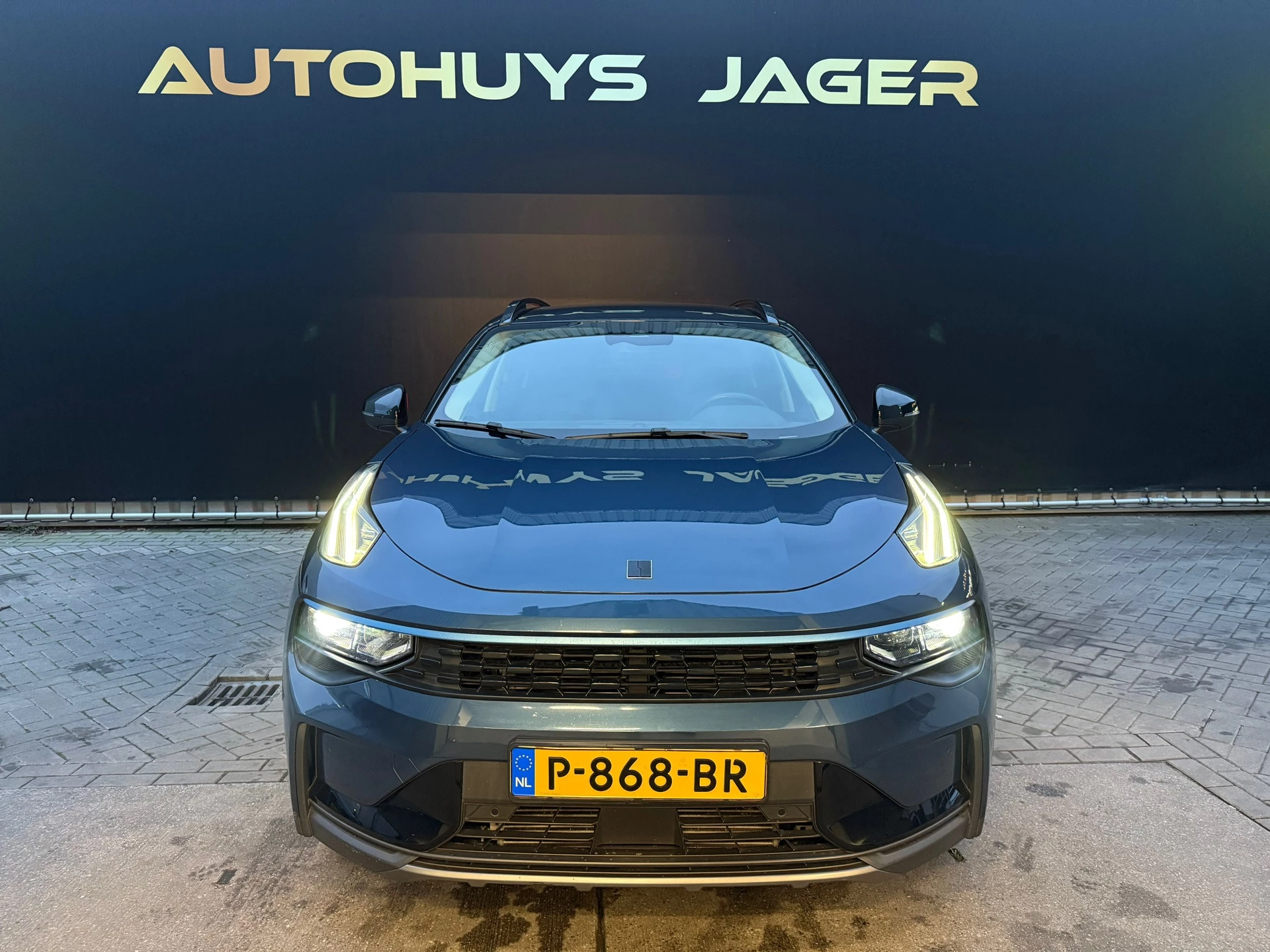 Hoofdafbeelding Lynk & Co 01