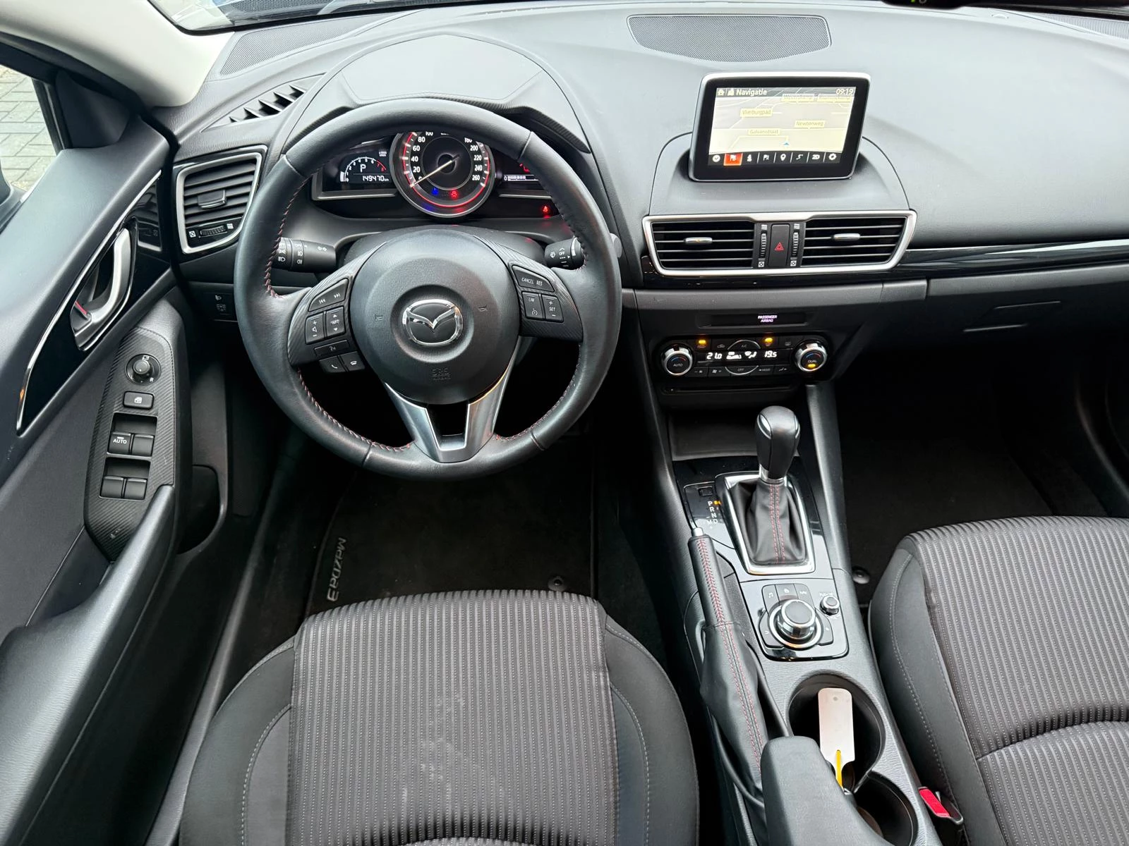 Hoofdafbeelding Mazda 3