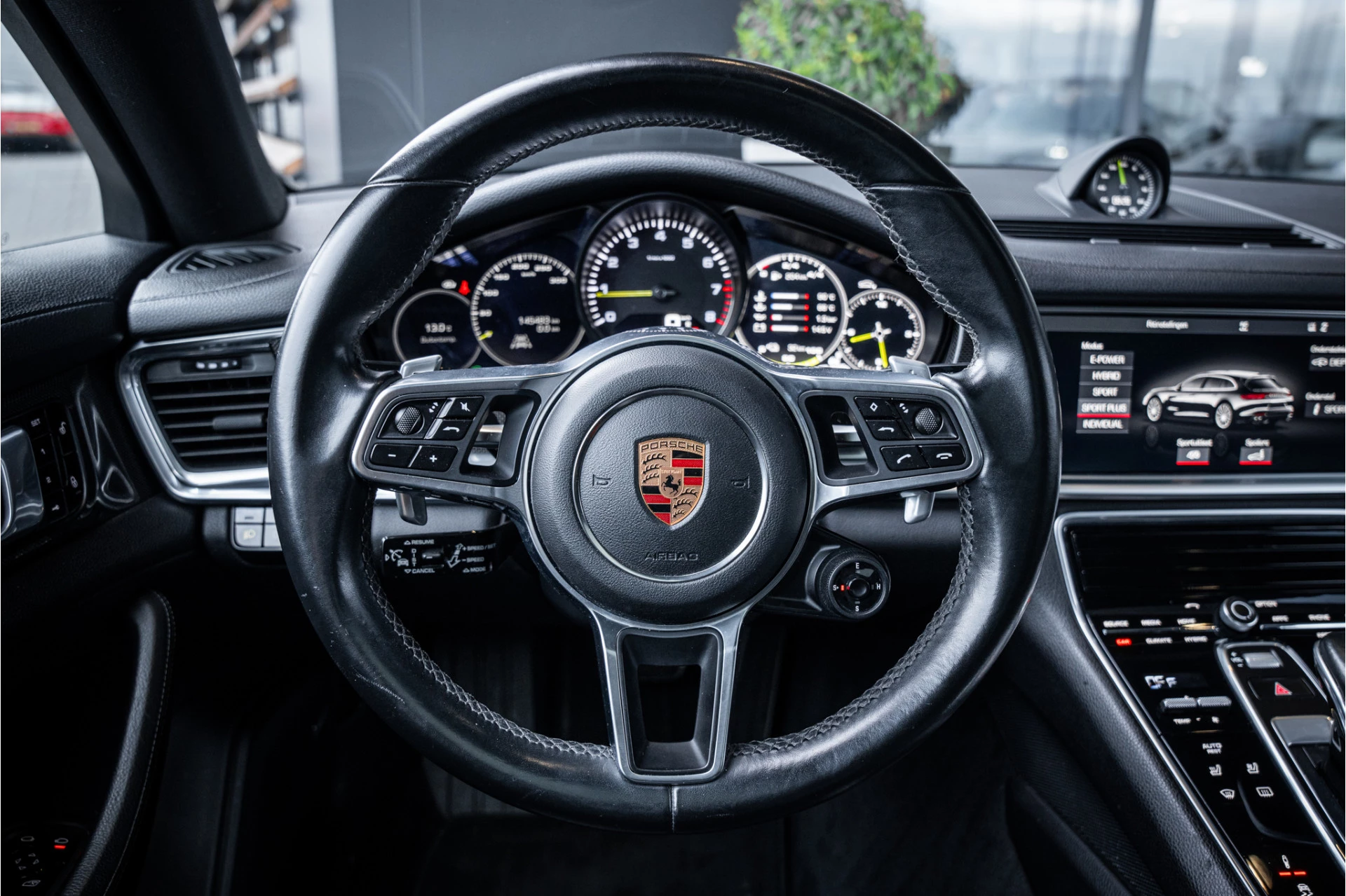 Hoofdafbeelding Porsche Panamera