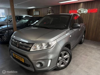 Suzuki Vitara 1.6 Exclusive/ Navigatie/ Camera / Nette staat