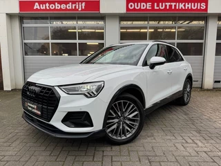Hoofdafbeelding Audi Q3 Audi Q3 35 TFSI S-Line Black Optic 150PK Matrix LED S-Tronic Leder Cruise