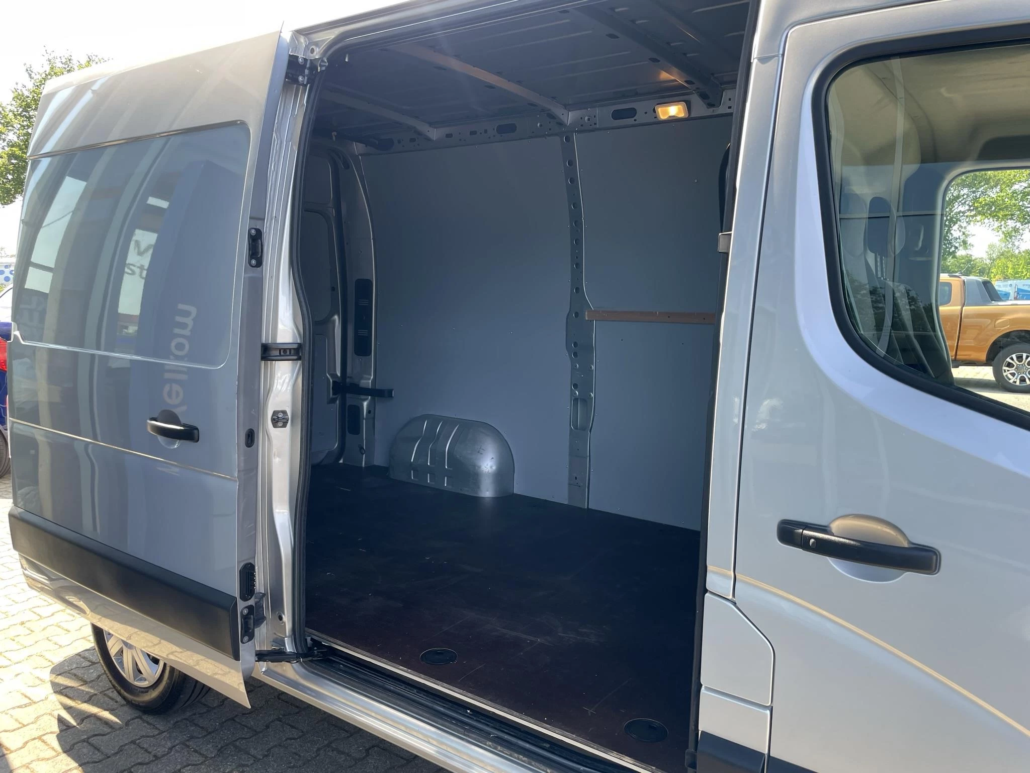 Hoofdafbeelding Nissan NV400