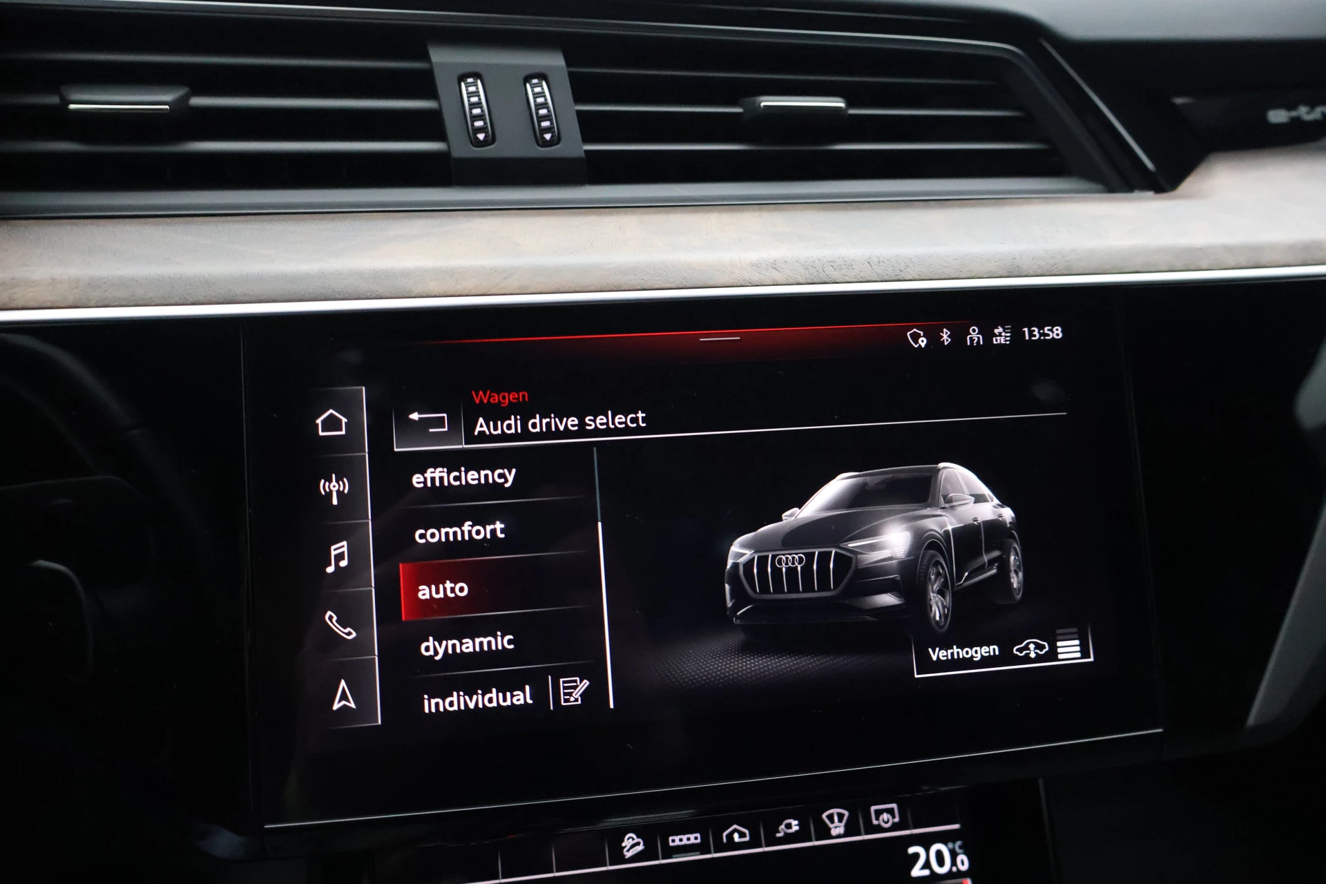 Hoofdafbeelding Audi e-tron