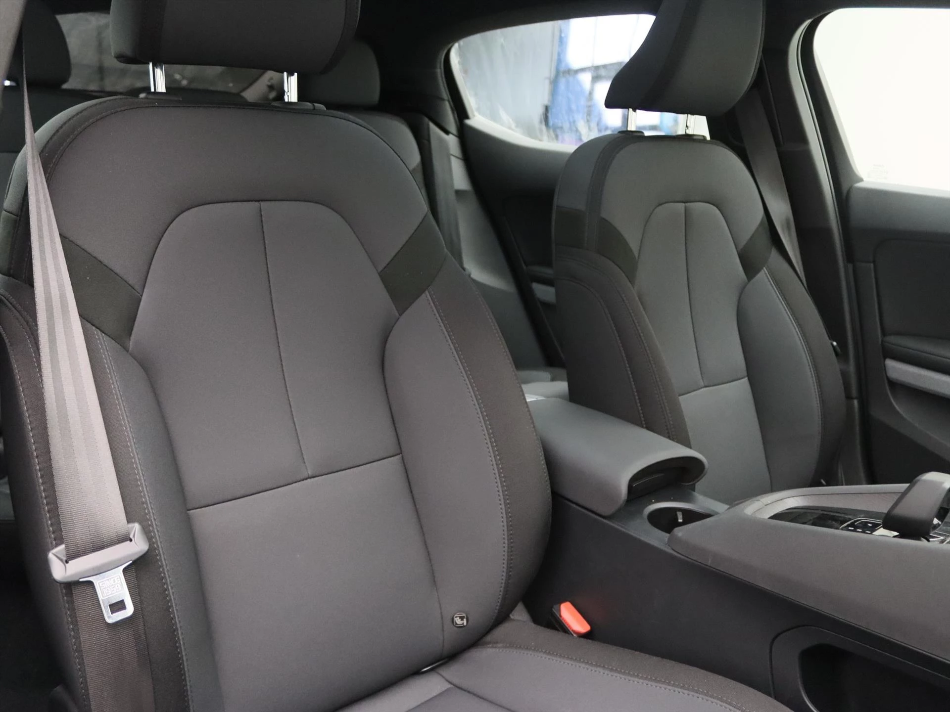 Hoofdafbeelding Polestar 2