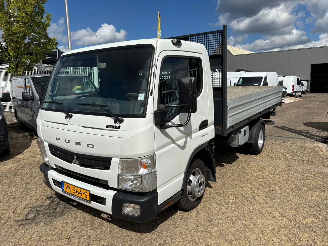 Hoofdafbeelding FUSO Canter