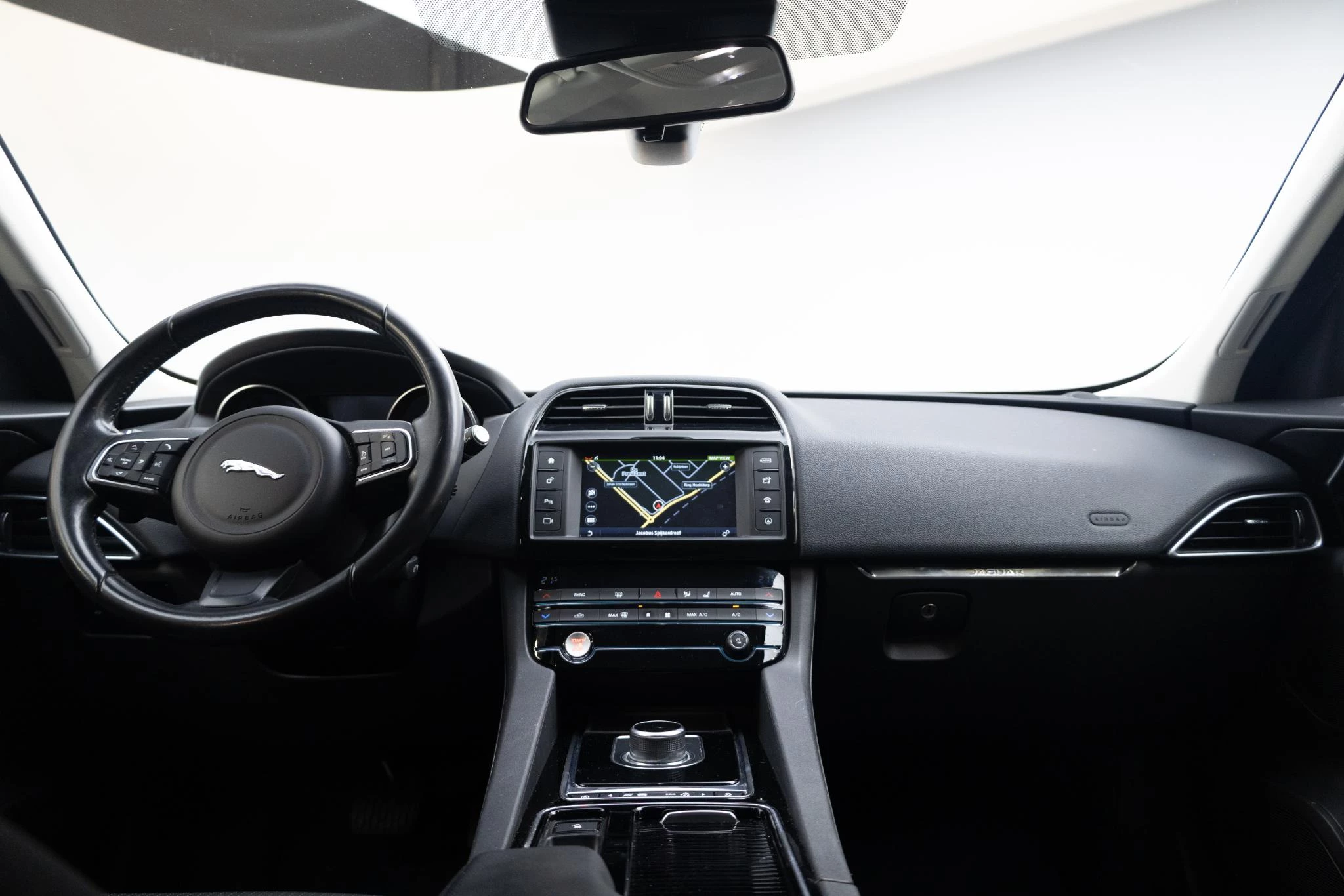 Hoofdafbeelding Jaguar F-PACE