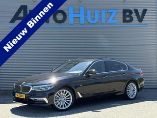 BMW 5 Serie 520i High Executive Luxury Harman Kardon Schuif-/ Kanteldak Camera Trekhaak Adaptieve Led