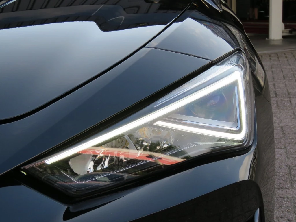 Hoofdafbeelding CUPRA Leon Sportstourer