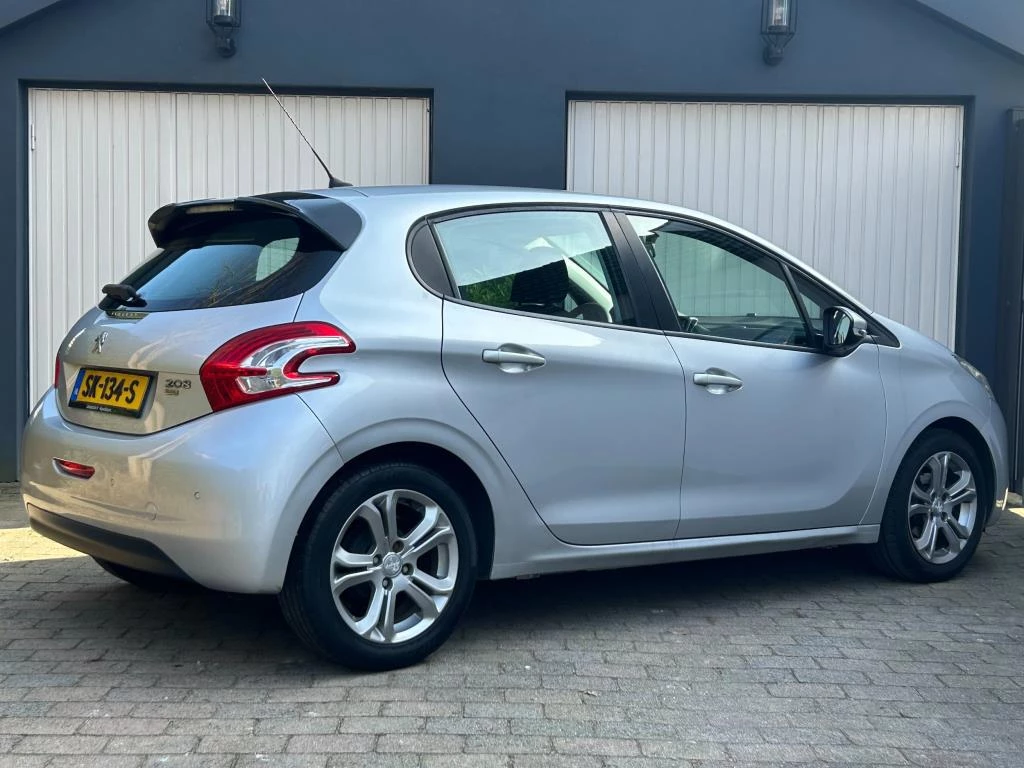 Hoofdafbeelding Peugeot 208