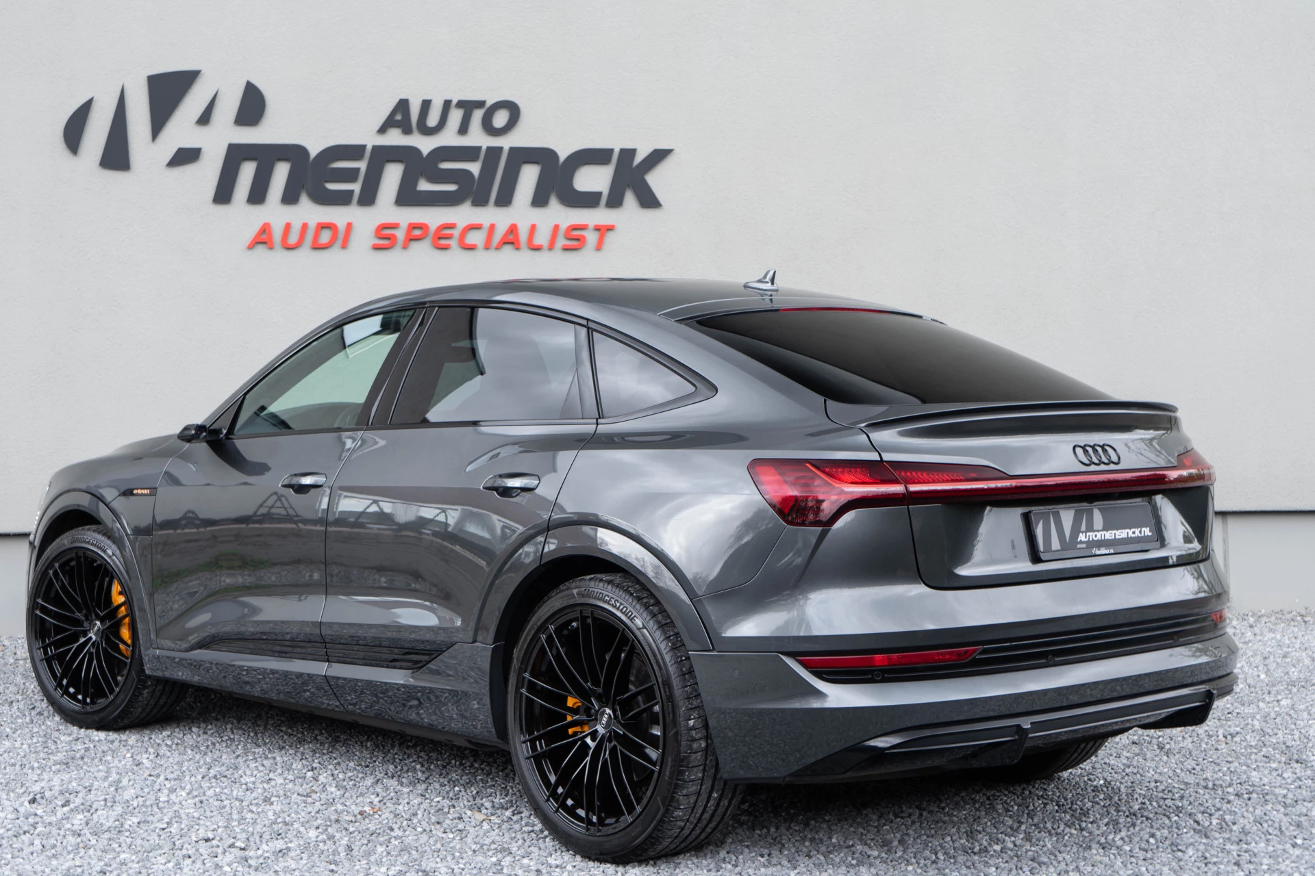 Hoofdafbeelding Audi e-tron