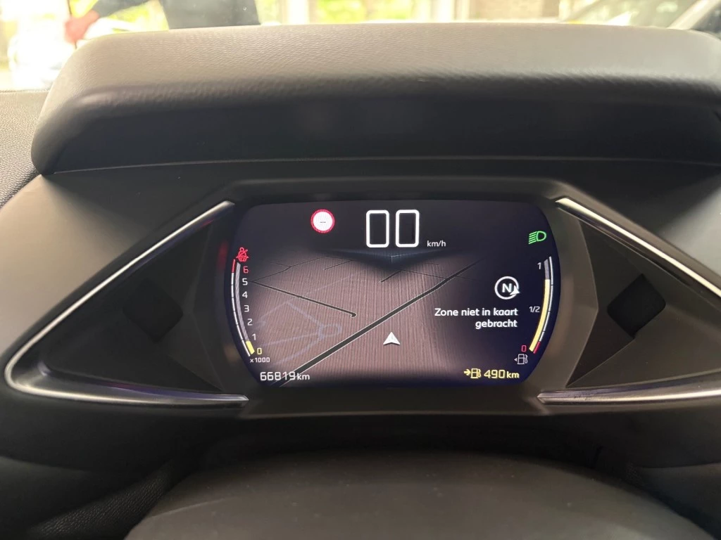 Hoofdafbeelding DS DS 3