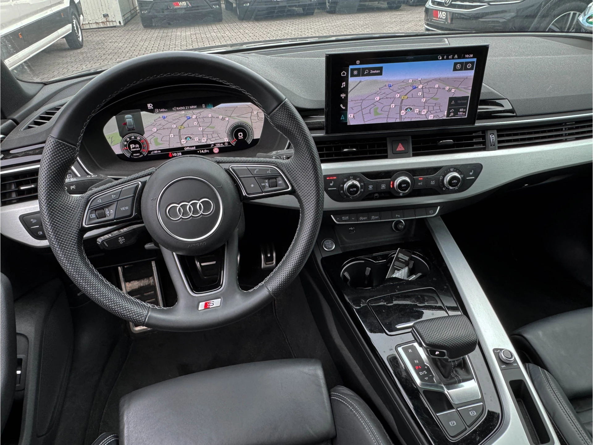 Hoofdafbeelding Audi A4