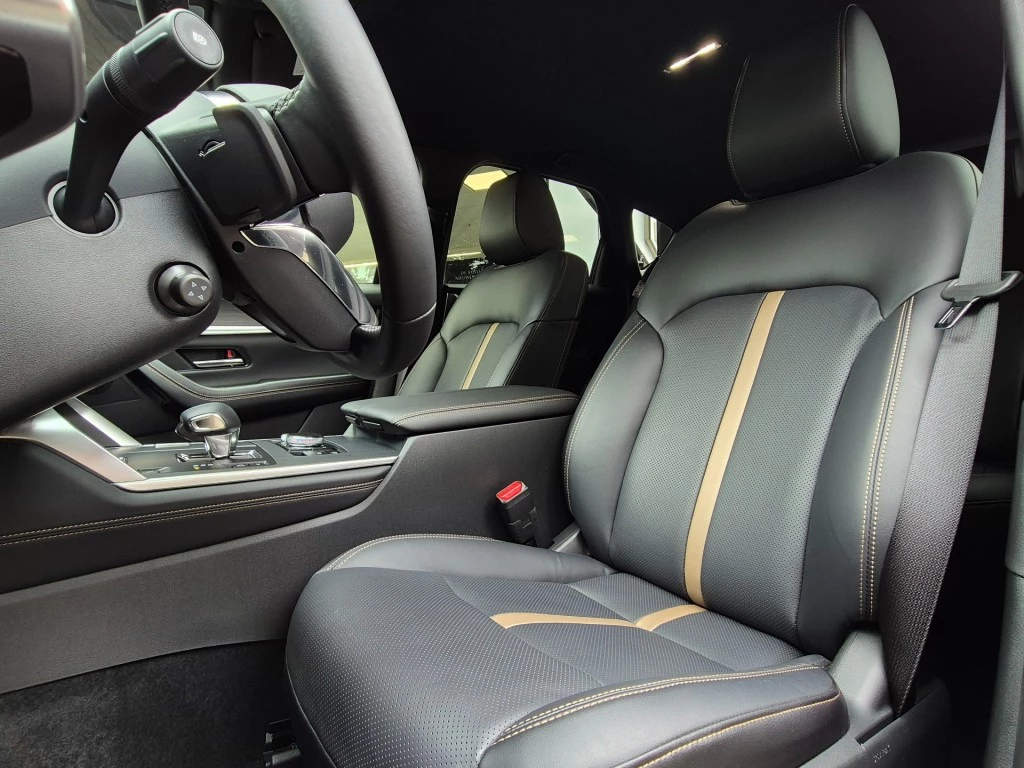 Hoofdafbeelding Mazda CX-60