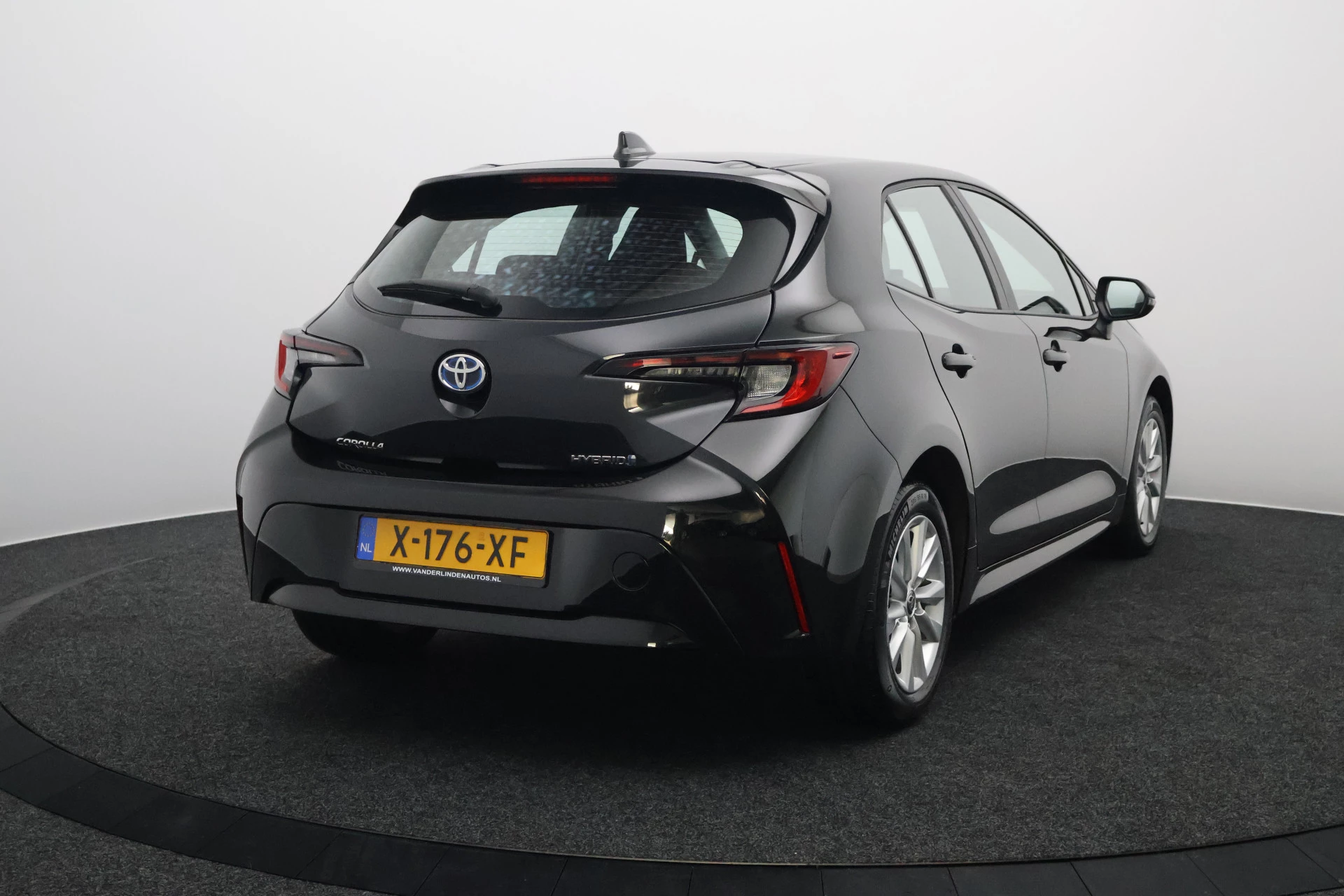 Hoofdafbeelding Toyota Corolla