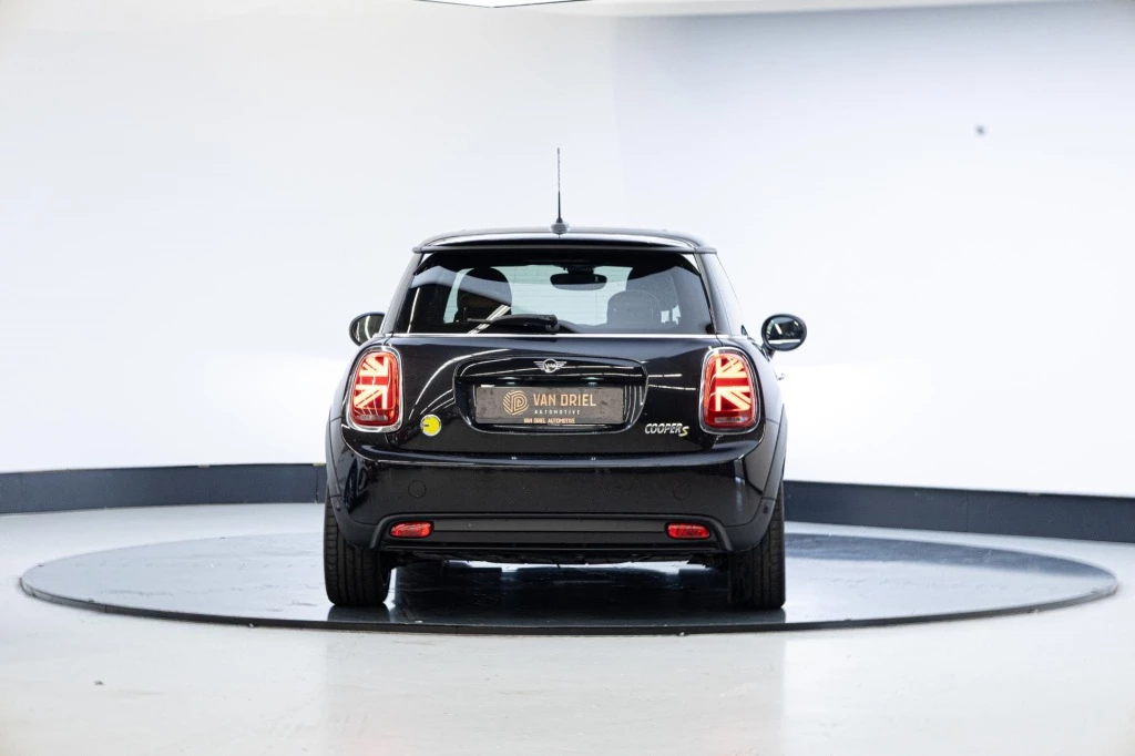 Hoofdafbeelding MINI 3-deurs
