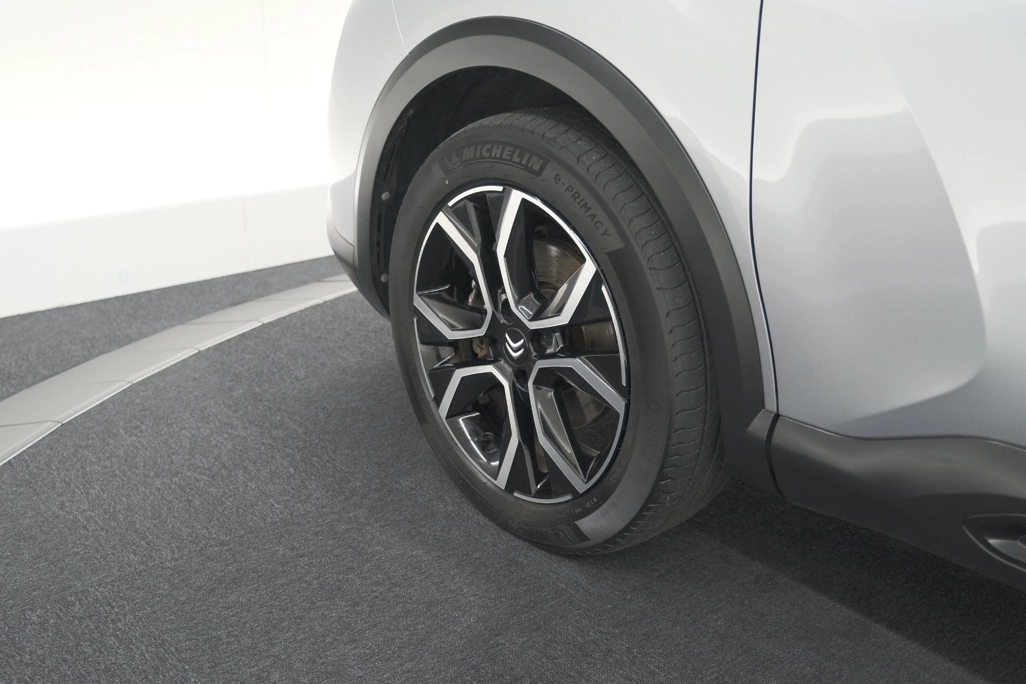 Hoofdafbeelding Citroën ë-C4