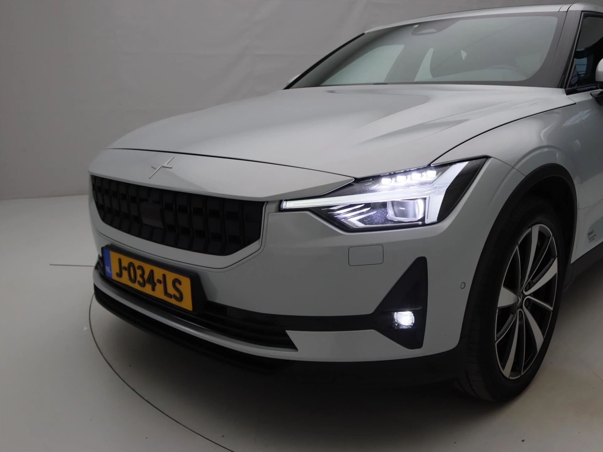 Hoofdafbeelding Polestar 2