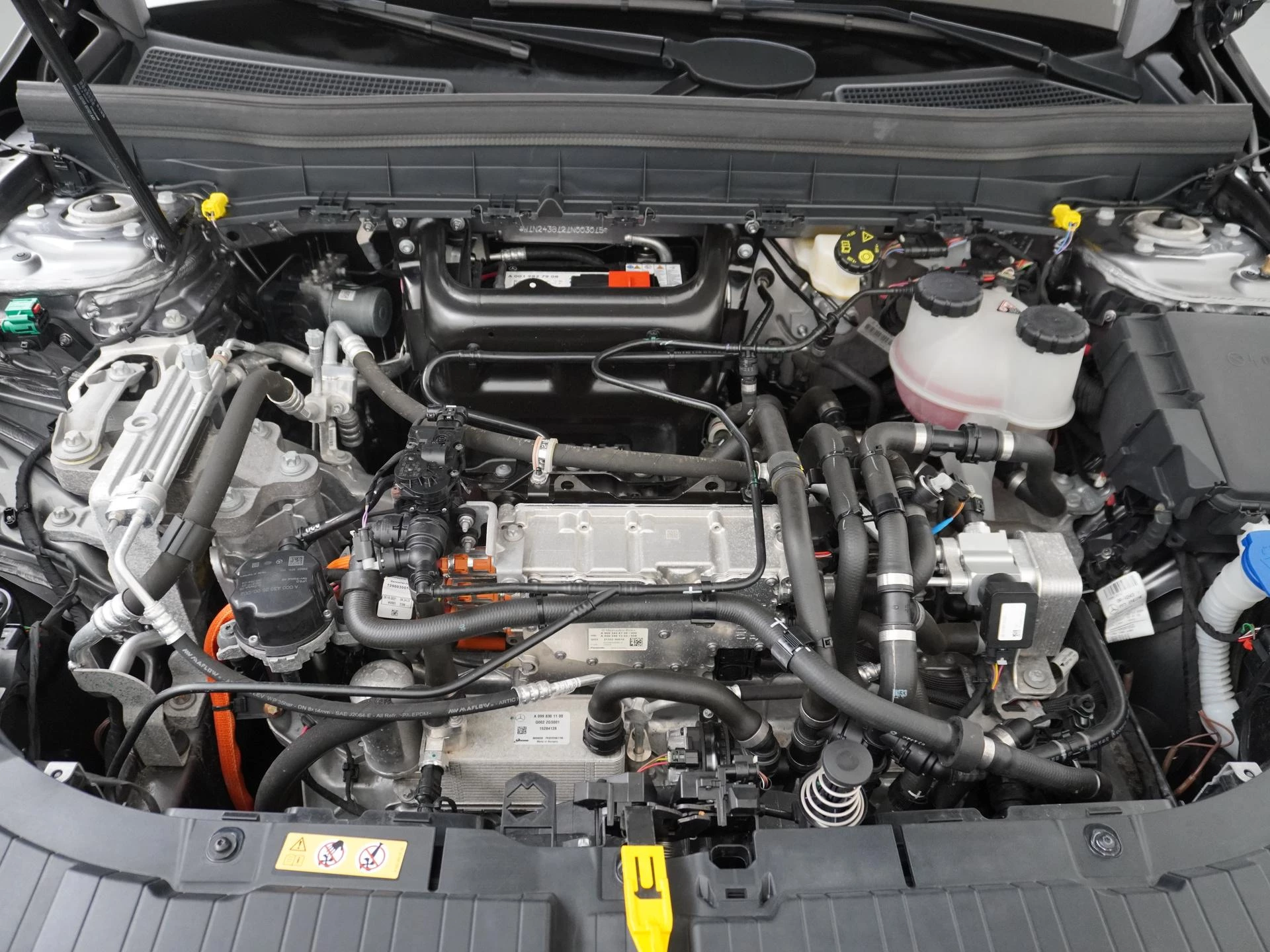 Hoofdafbeelding Mercedes-Benz EQB