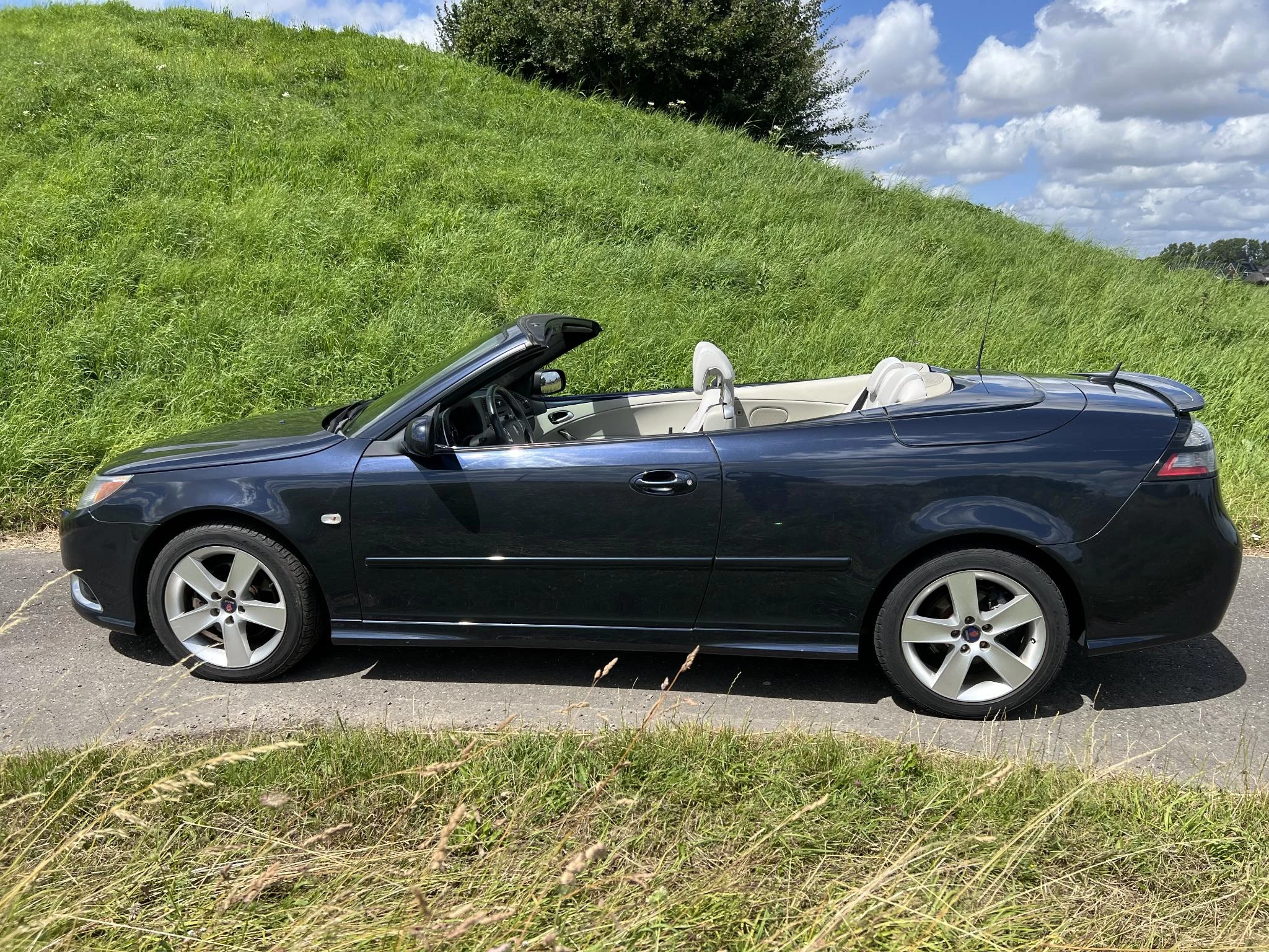 Hoofdafbeelding Saab 9-3