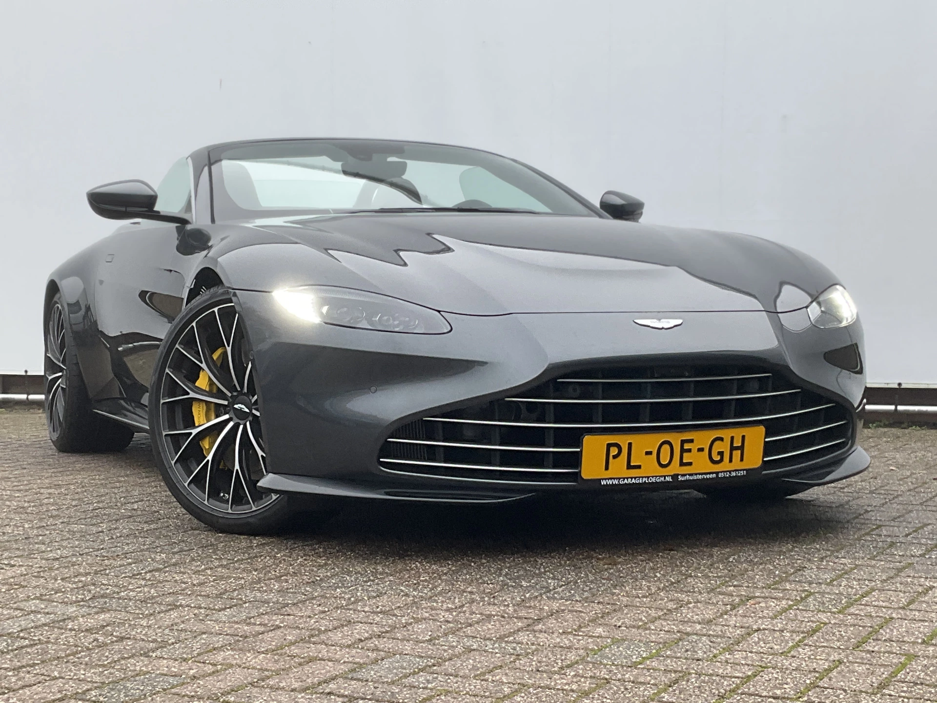 Hoofdafbeelding Aston Martin V8 Vantage