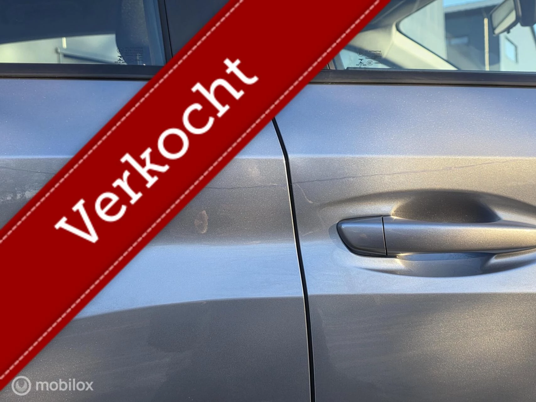 Hoofdafbeelding Peugeot e-208