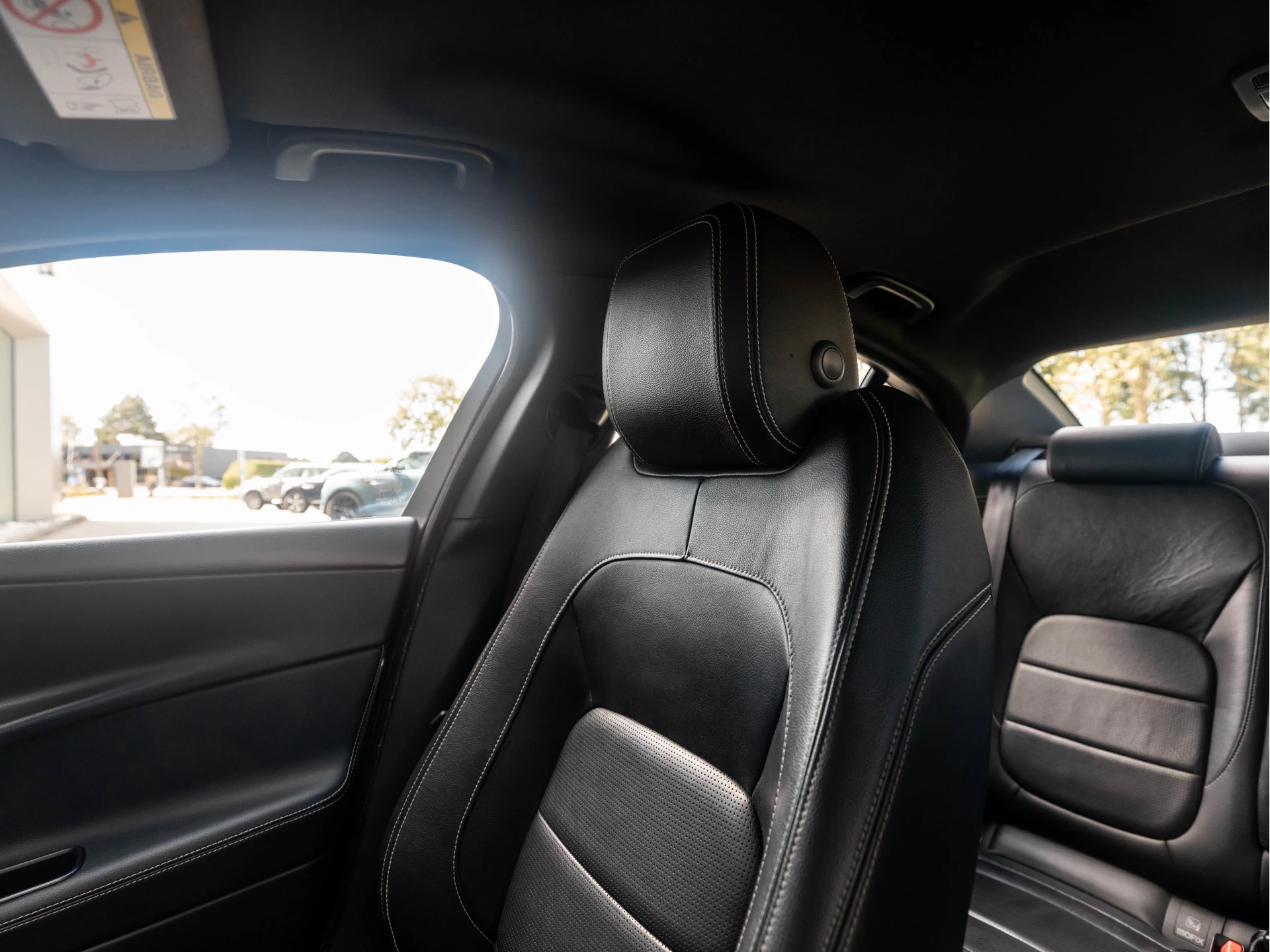 Hoofdafbeelding Jaguar XE
