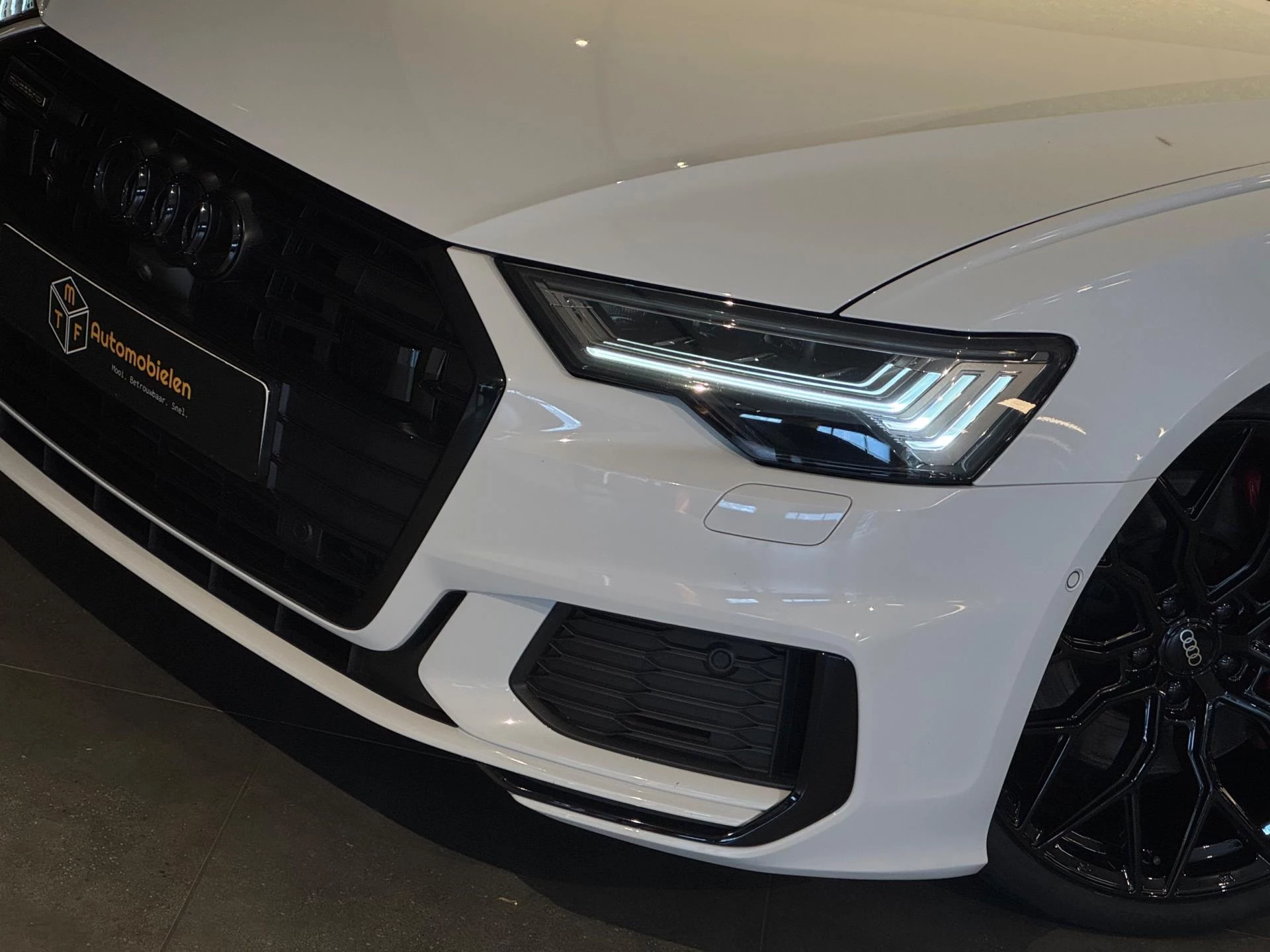 Hoofdafbeelding Audi A6