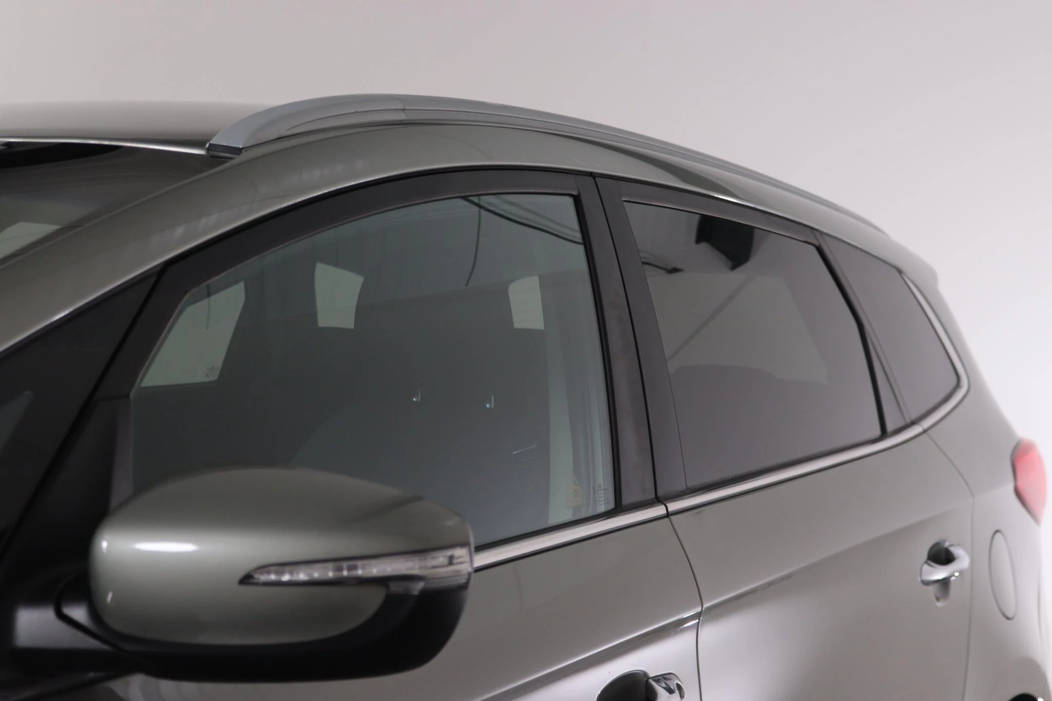 Hoofdafbeelding Kia Carens