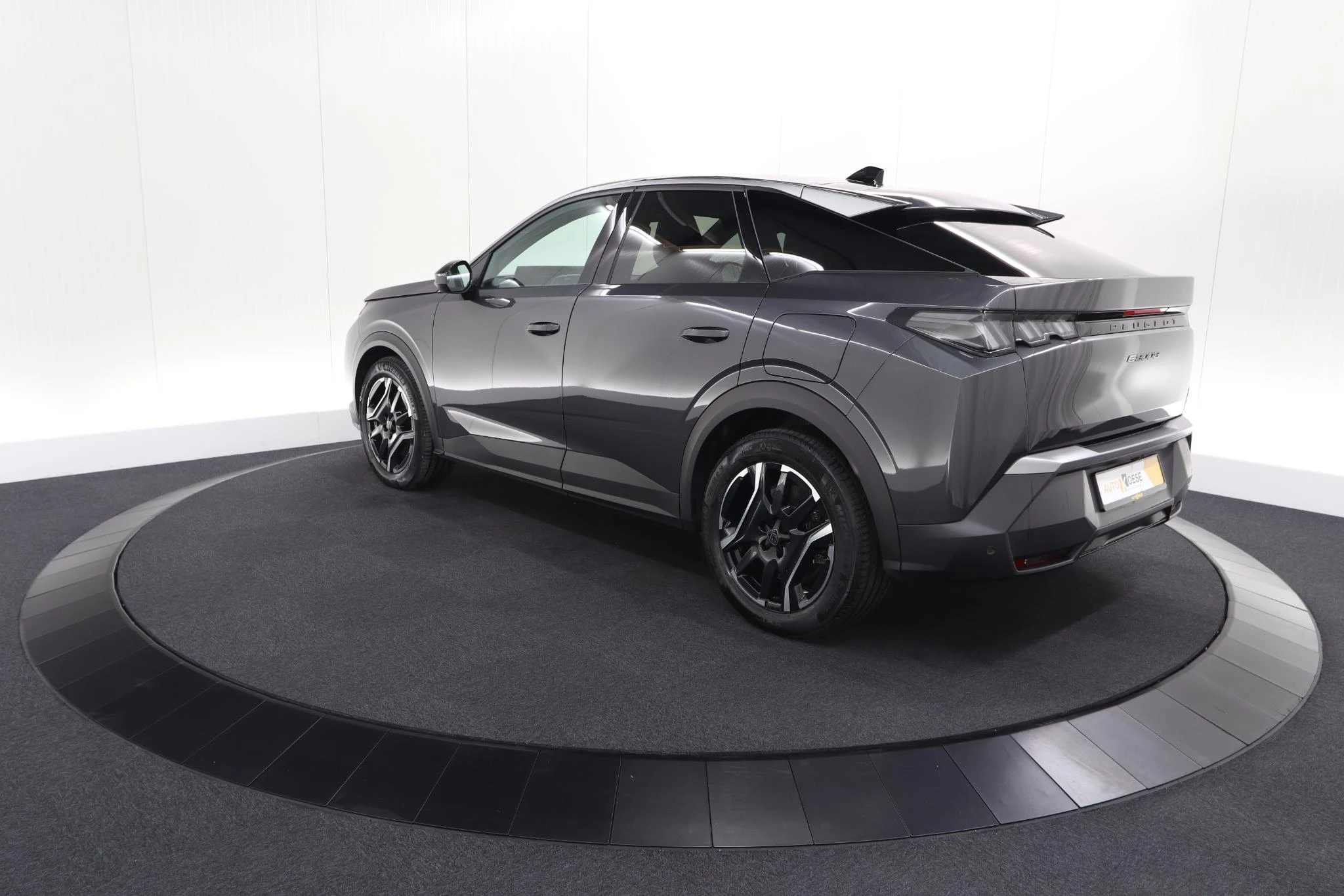 Hoofdafbeelding Peugeot e-3008