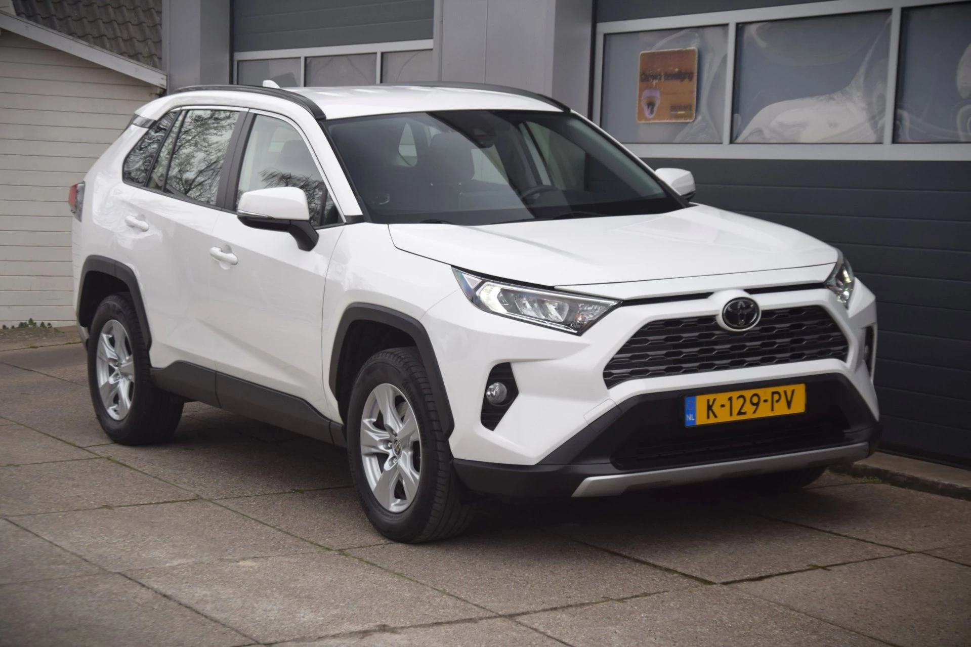 Hoofdafbeelding Toyota RAV4