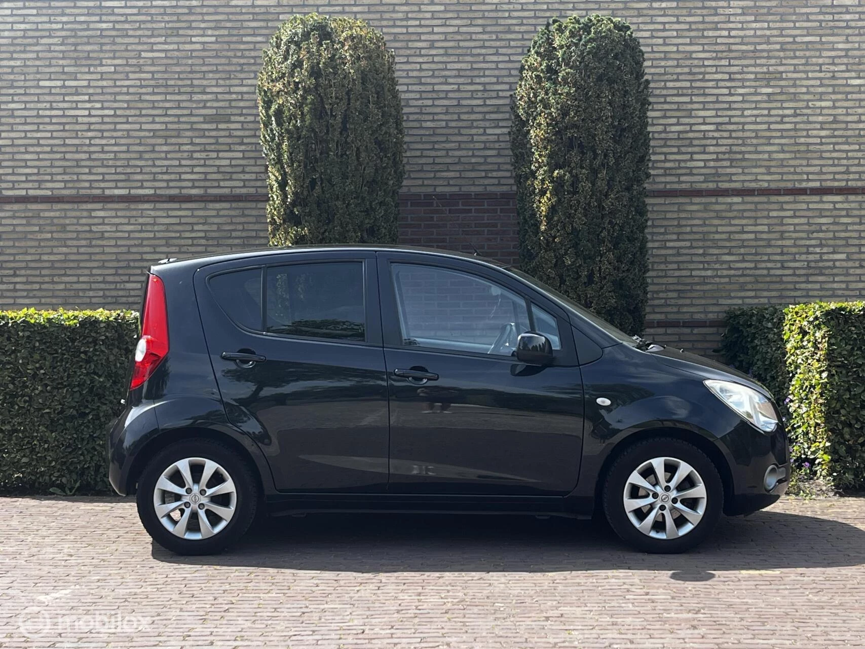Hoofdafbeelding Opel Agila