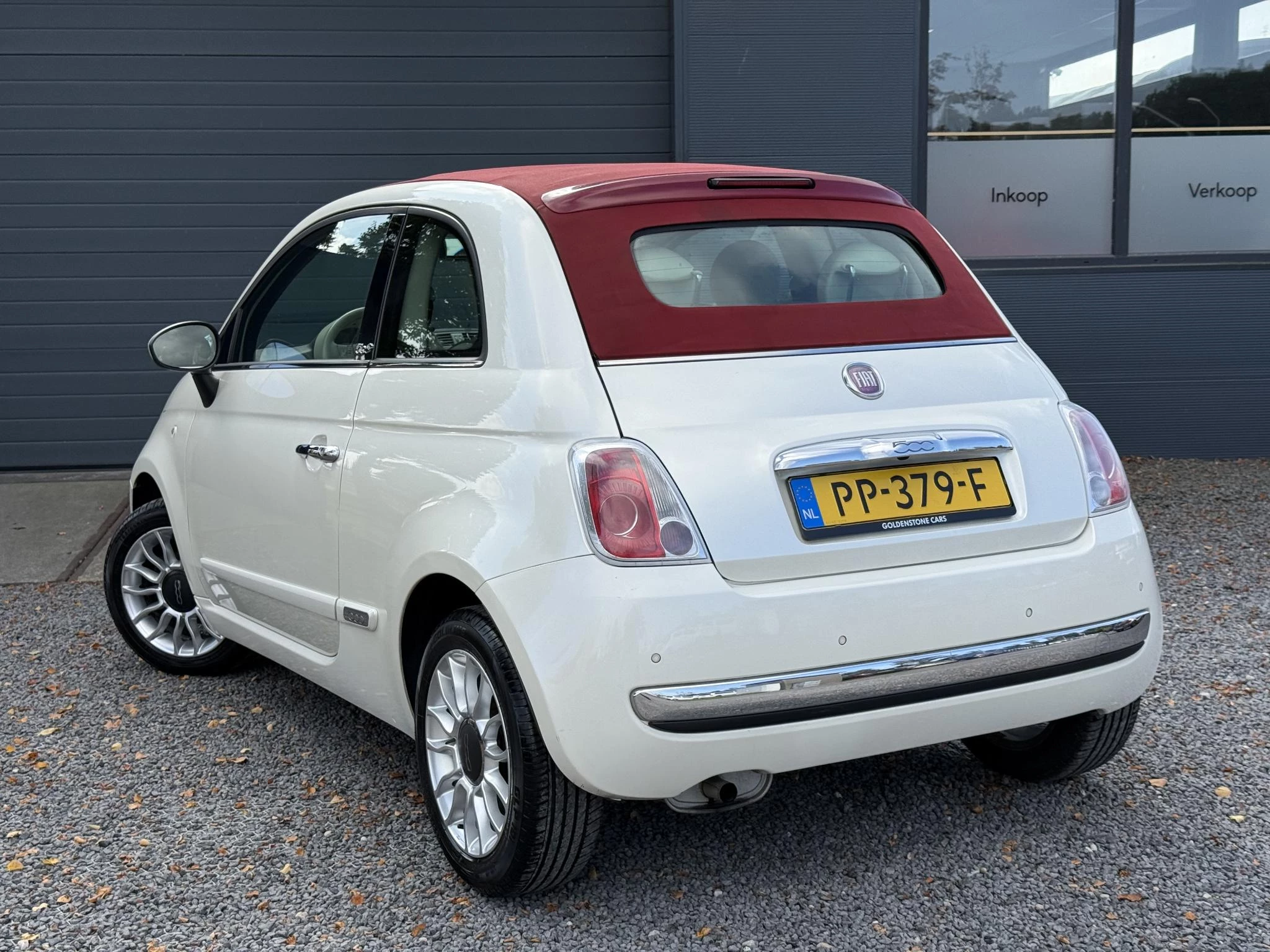 Hoofdafbeelding Fiat 500C