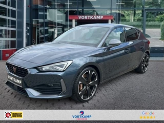 Hoofdafbeelding CUPRA Leon CUPRA Leon 1.4 TSI DSG VZ E-HYBRID CAMERA/BREMBO/NAVI/ACC/CARPLAY/STOELVERW