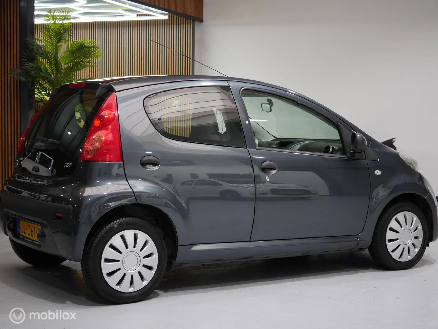 Hoofdafbeelding Peugeot 107
