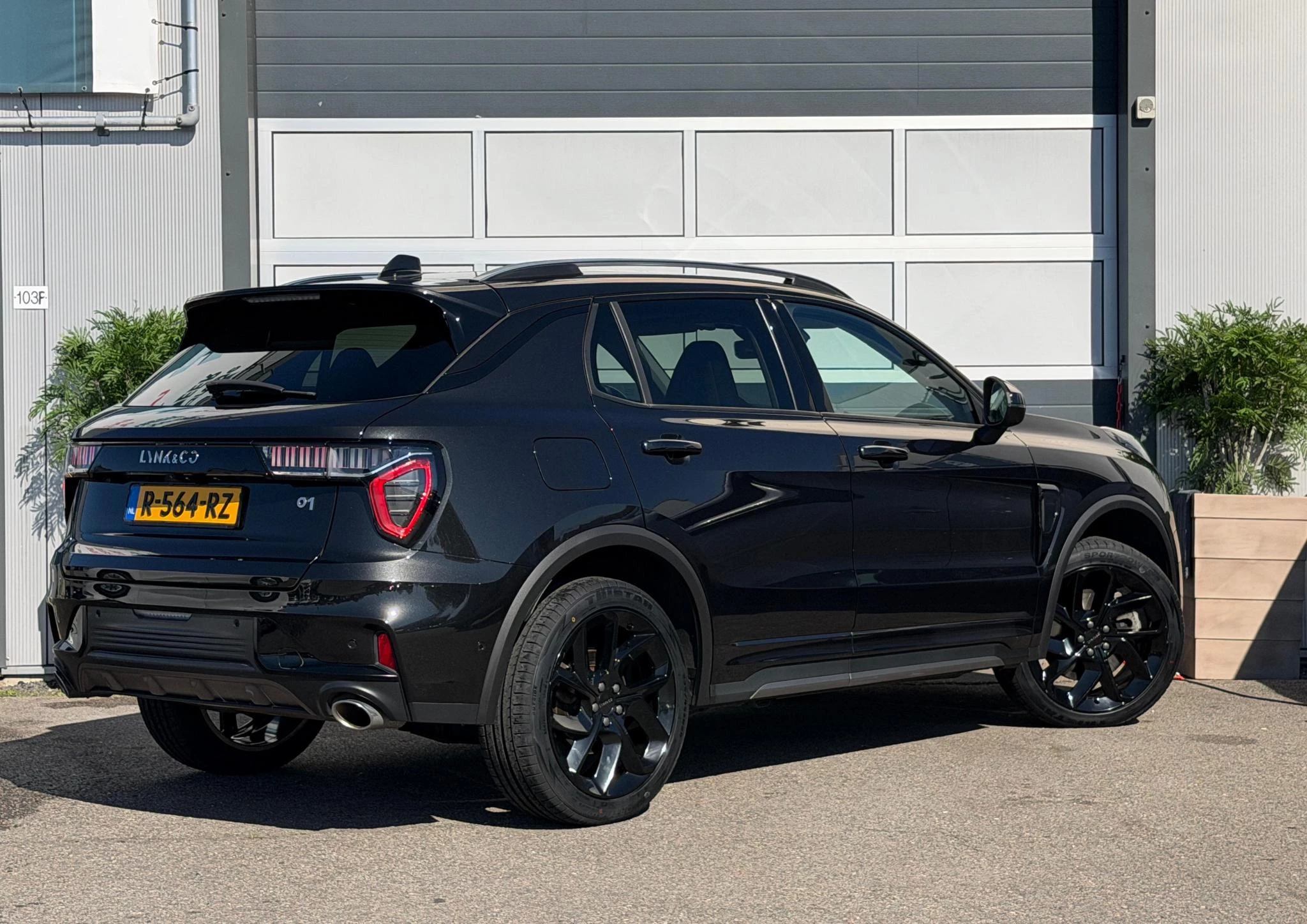 Hoofdafbeelding Lynk & Co 01