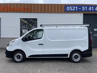 Renault Trafic 1.6 dCi T27 L1H1 Comfort / rijklaar € 9.950 ex btw / lease vanaf € 272 / airco / cruise / trekhaak / imperial / pdc achter !