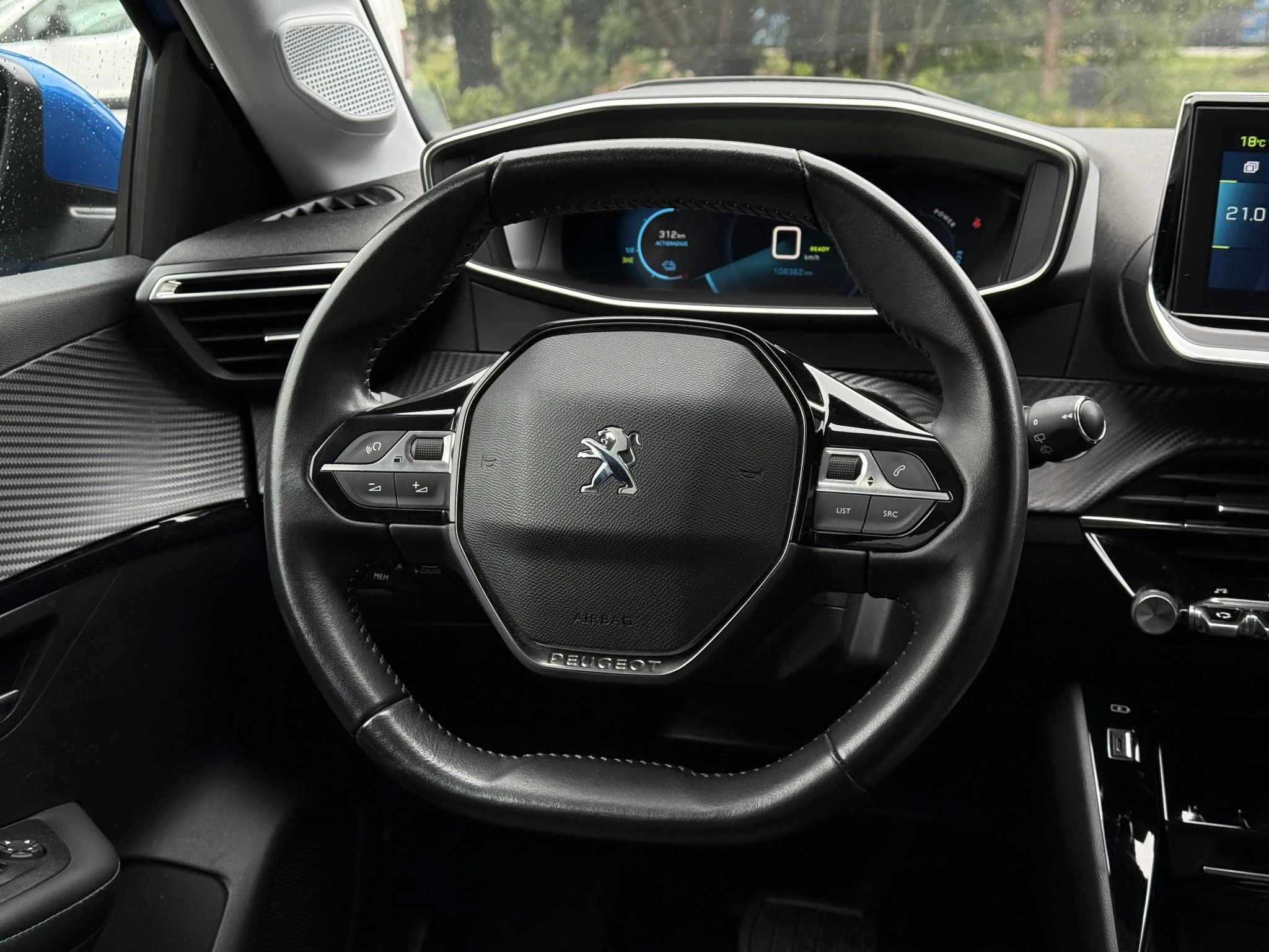 Hoofdafbeelding Peugeot e-208
