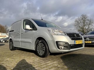 Hoofdafbeelding Peugeot Partner