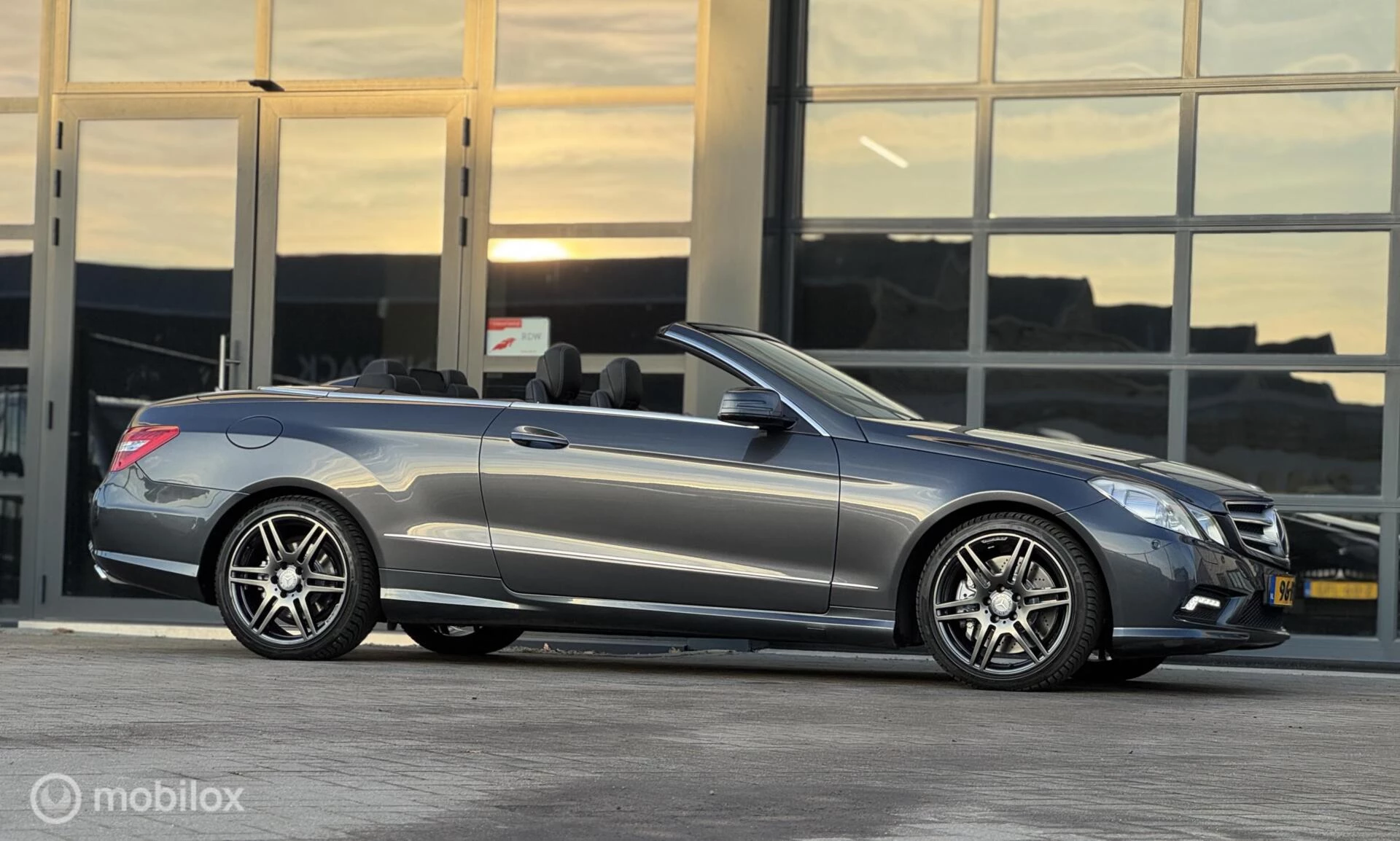 Hoofdafbeelding Mercedes-Benz E-Klasse