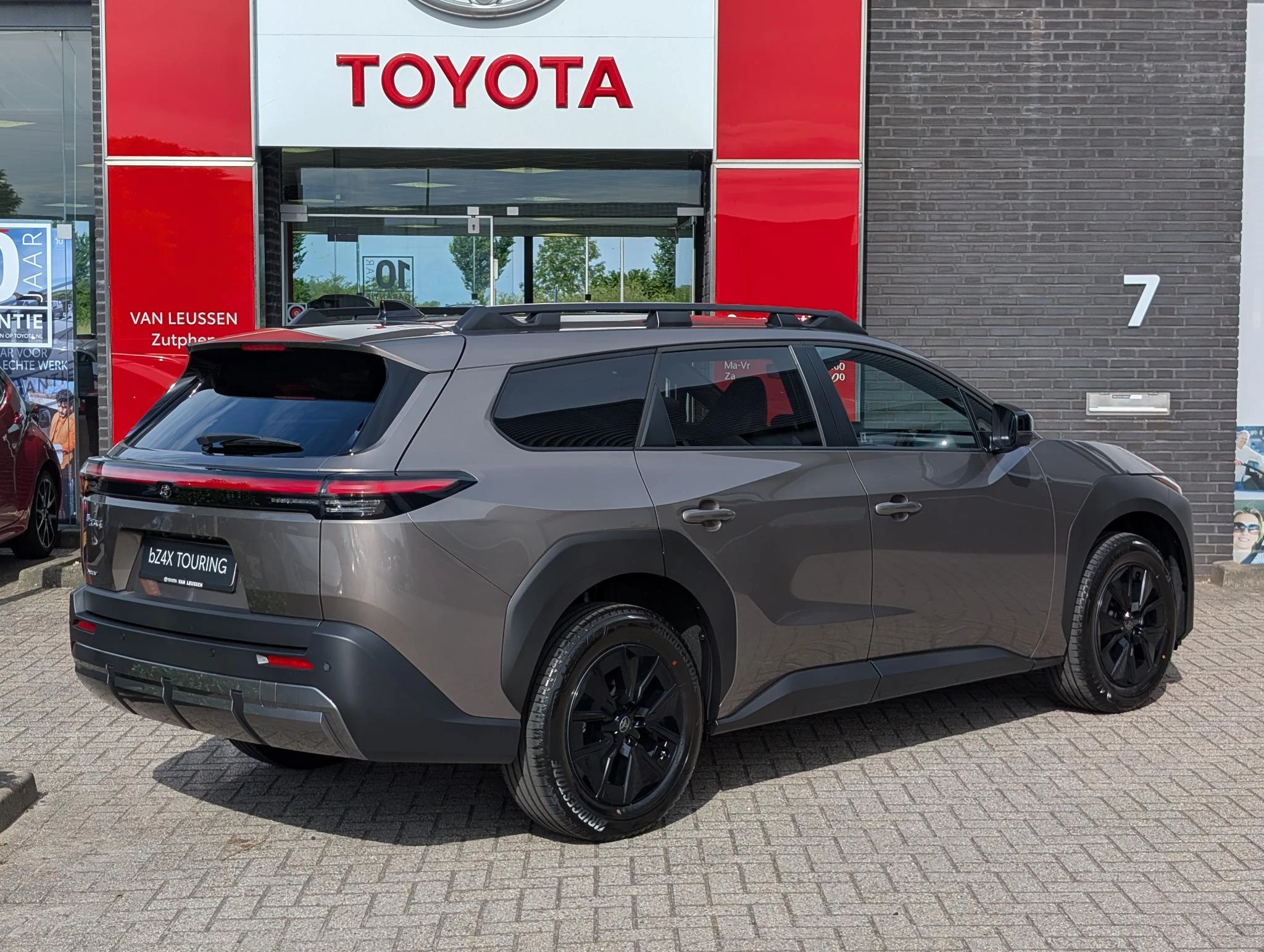 Hoofdafbeelding Toyota bZ4X