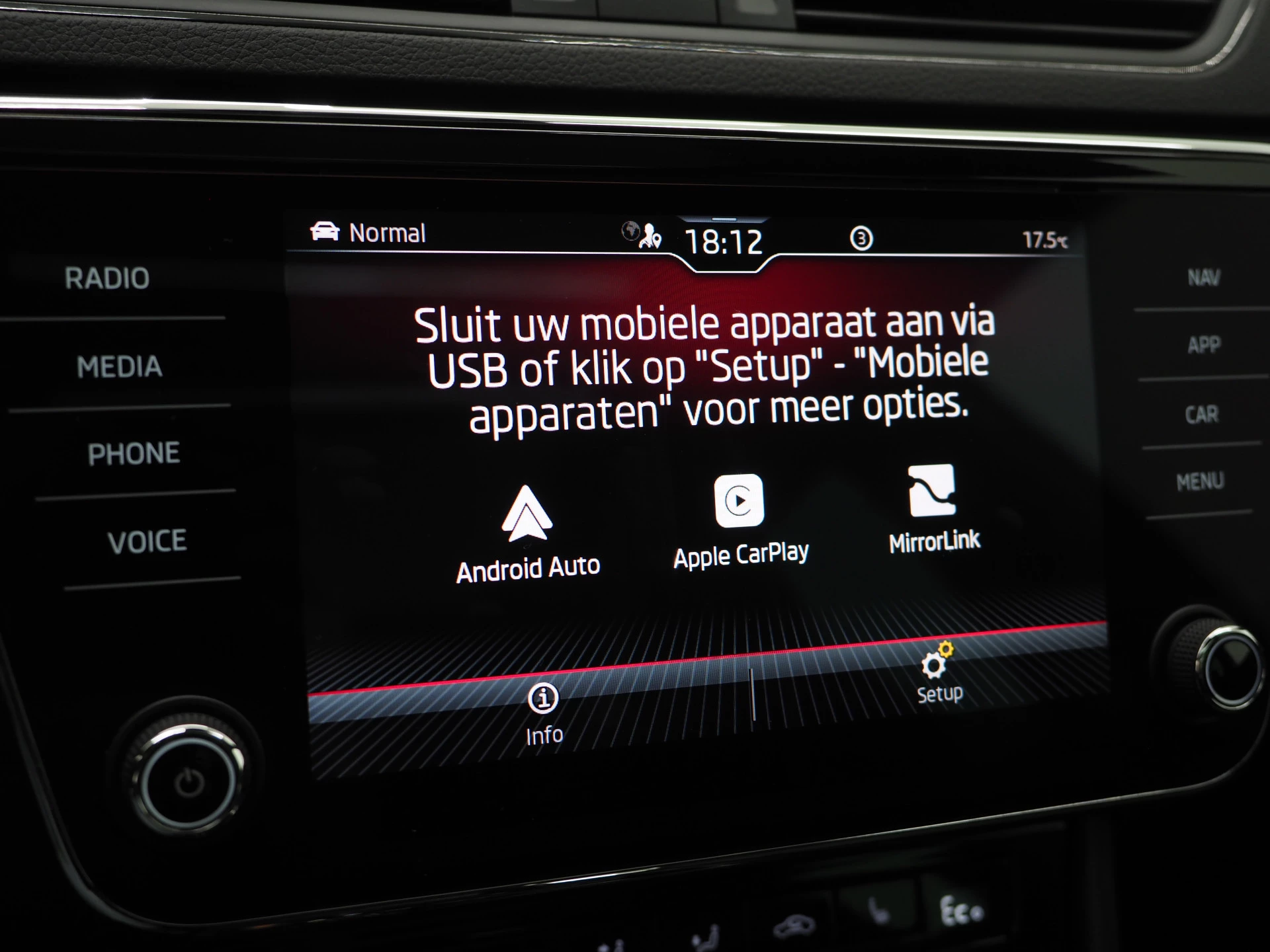 Hoofdafbeelding Škoda Superb