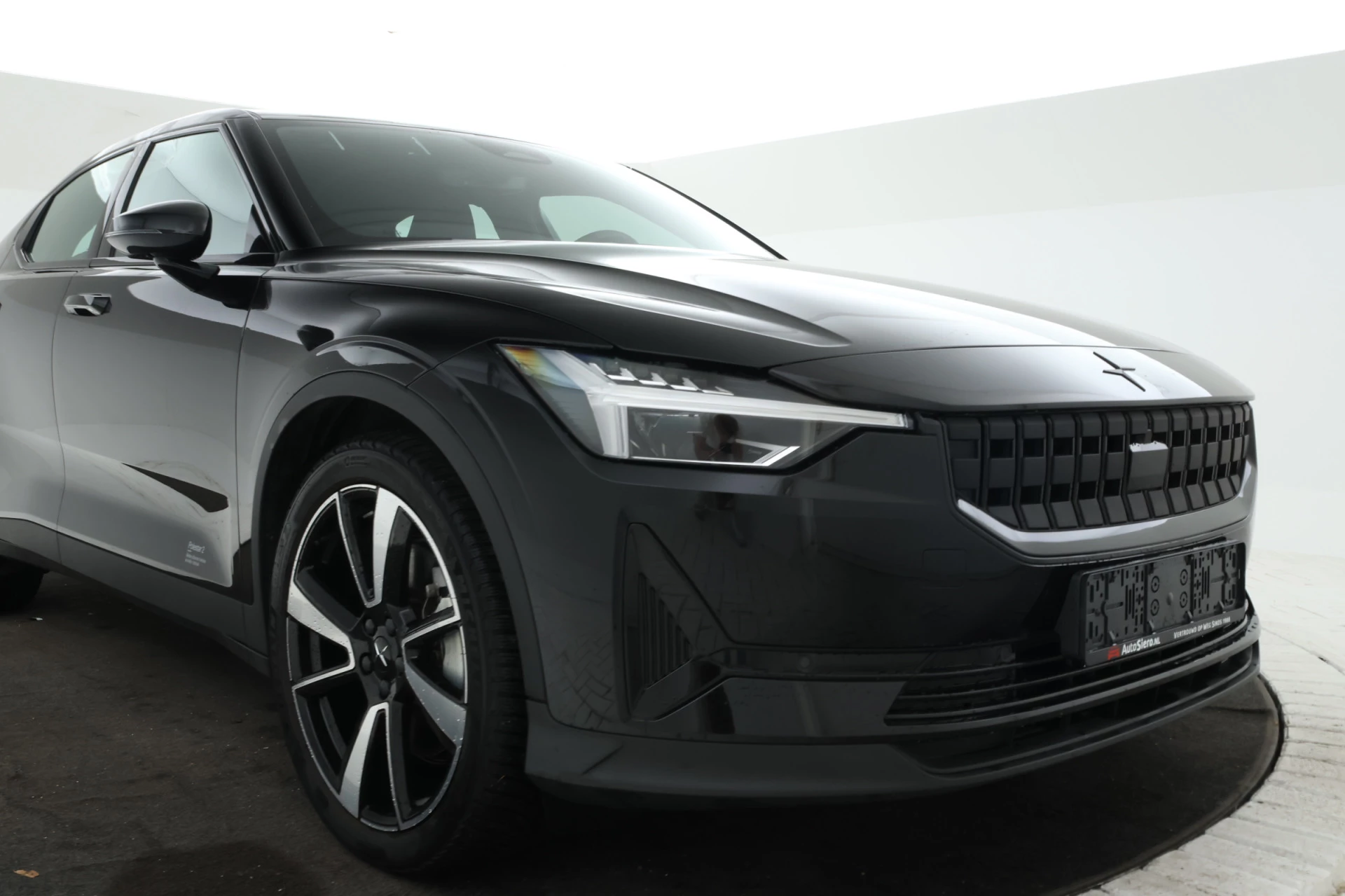 Hoofdafbeelding Polestar 2