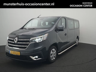 Hoofdafbeelding Renault Trafic Renault Trafic - 9 Persoons bus! - All Seasonbanden - Cruise Control - Sidebars - Trekhaak - Dealeronderhouden