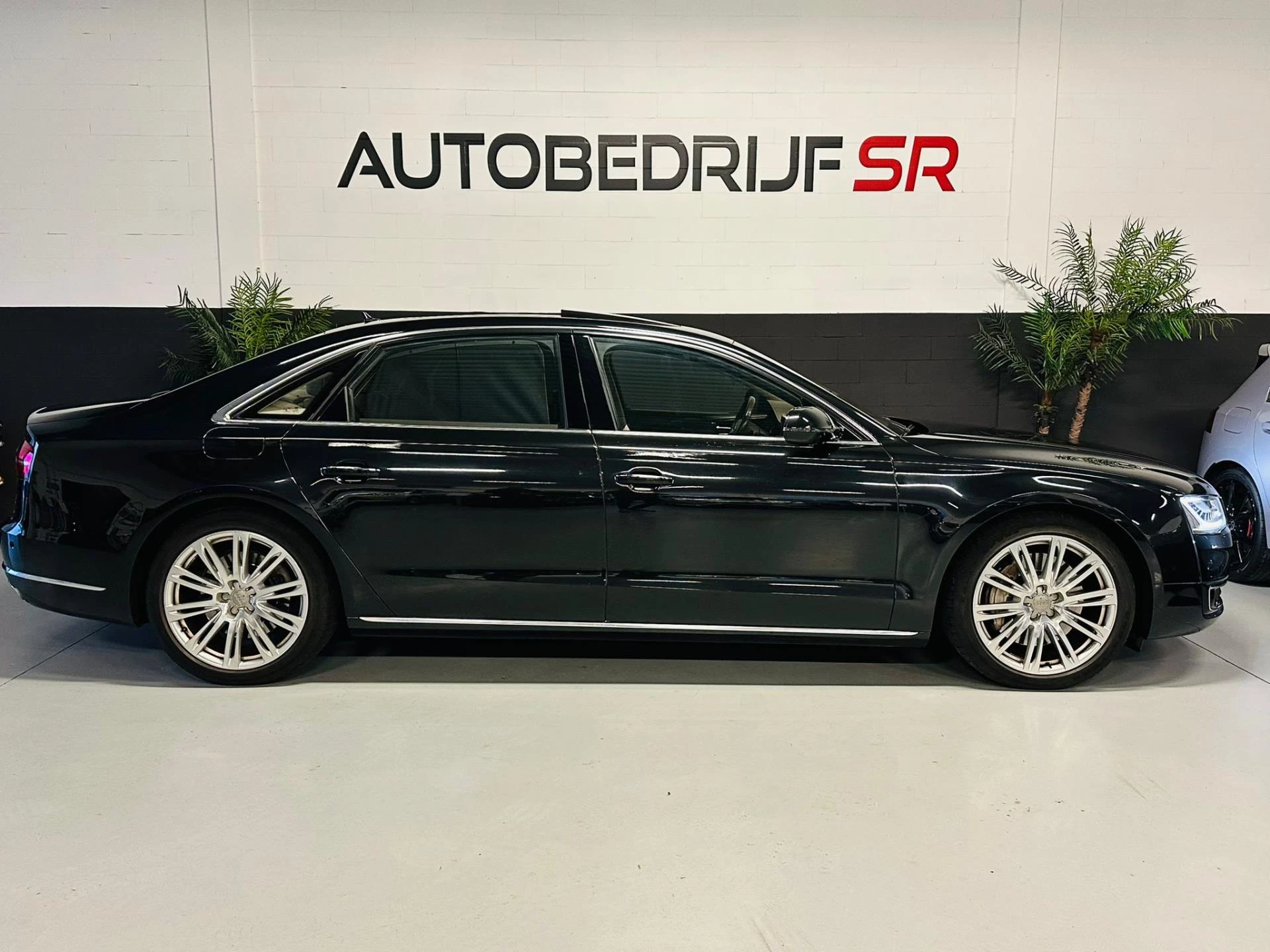 Hoofdafbeelding Audi A8