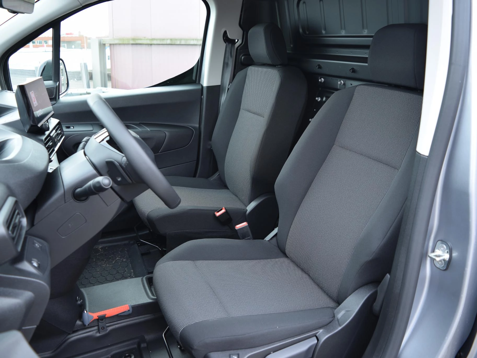 Hoofdafbeelding Peugeot e-Partner