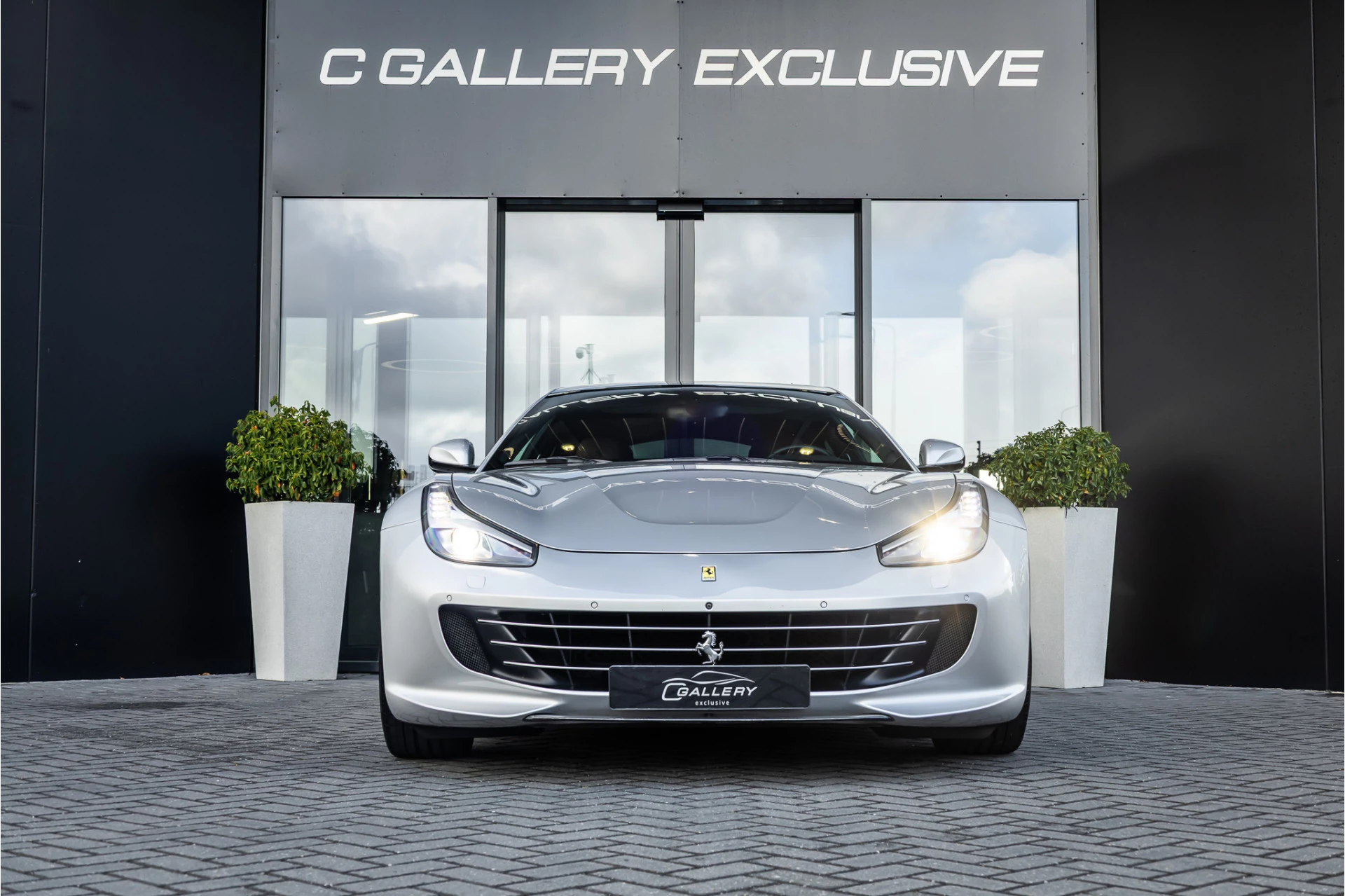 Hoofdafbeelding Ferrari GTC4Lusso