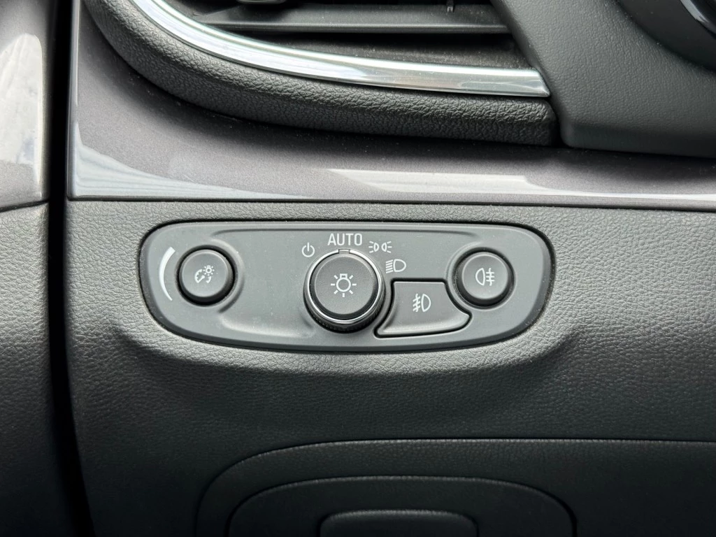 Hoofdafbeelding Opel Mokka X