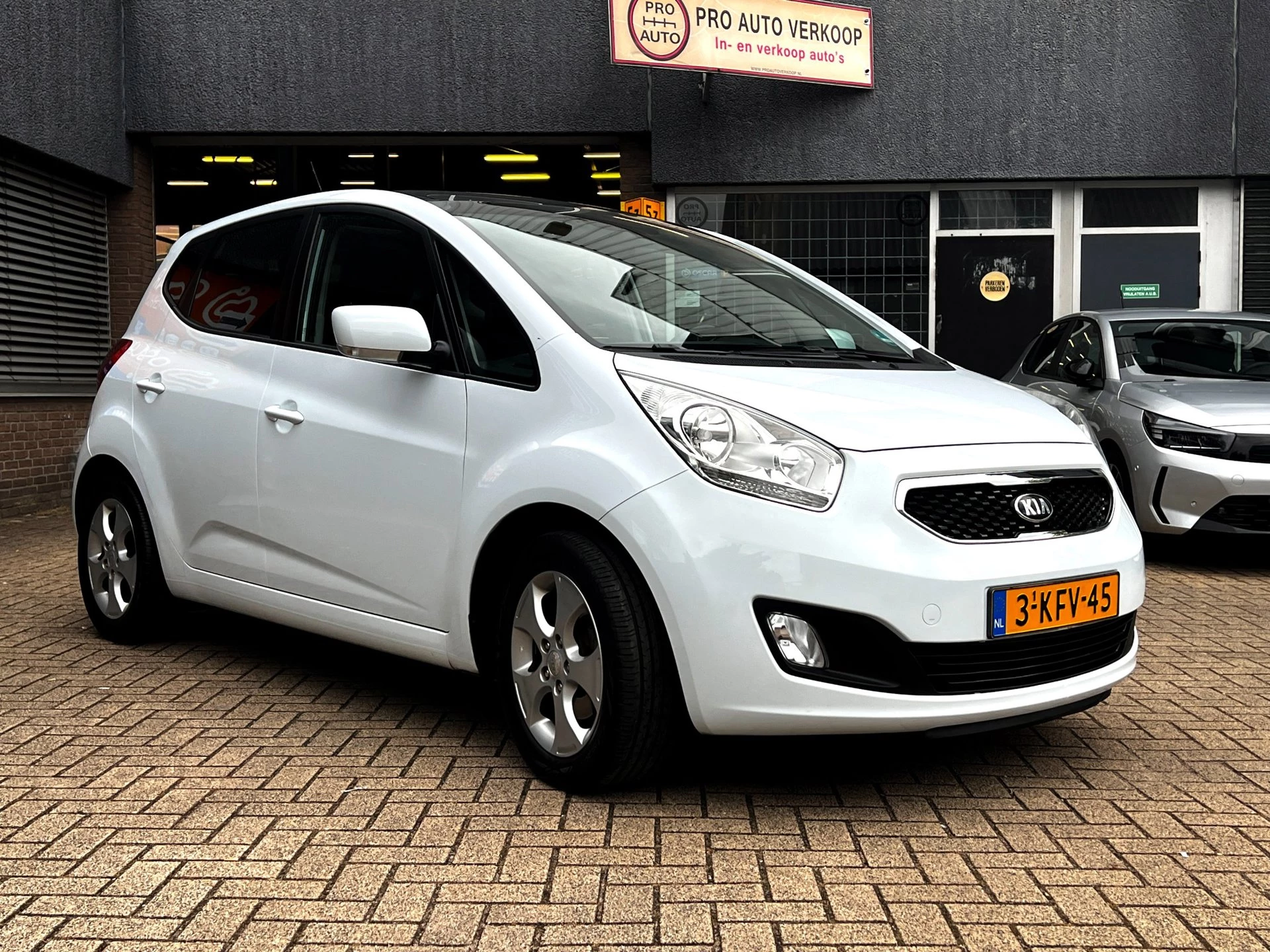 Hoofdafbeelding Kia Venga