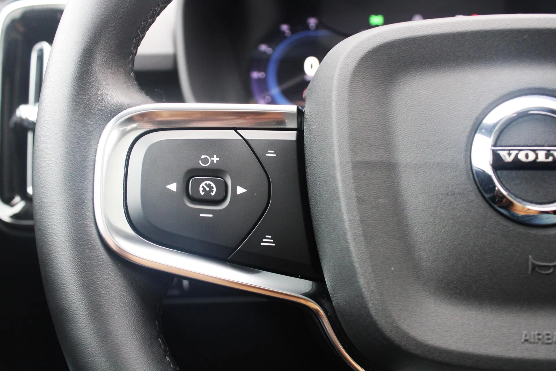 Hoofdafbeelding Volvo C40