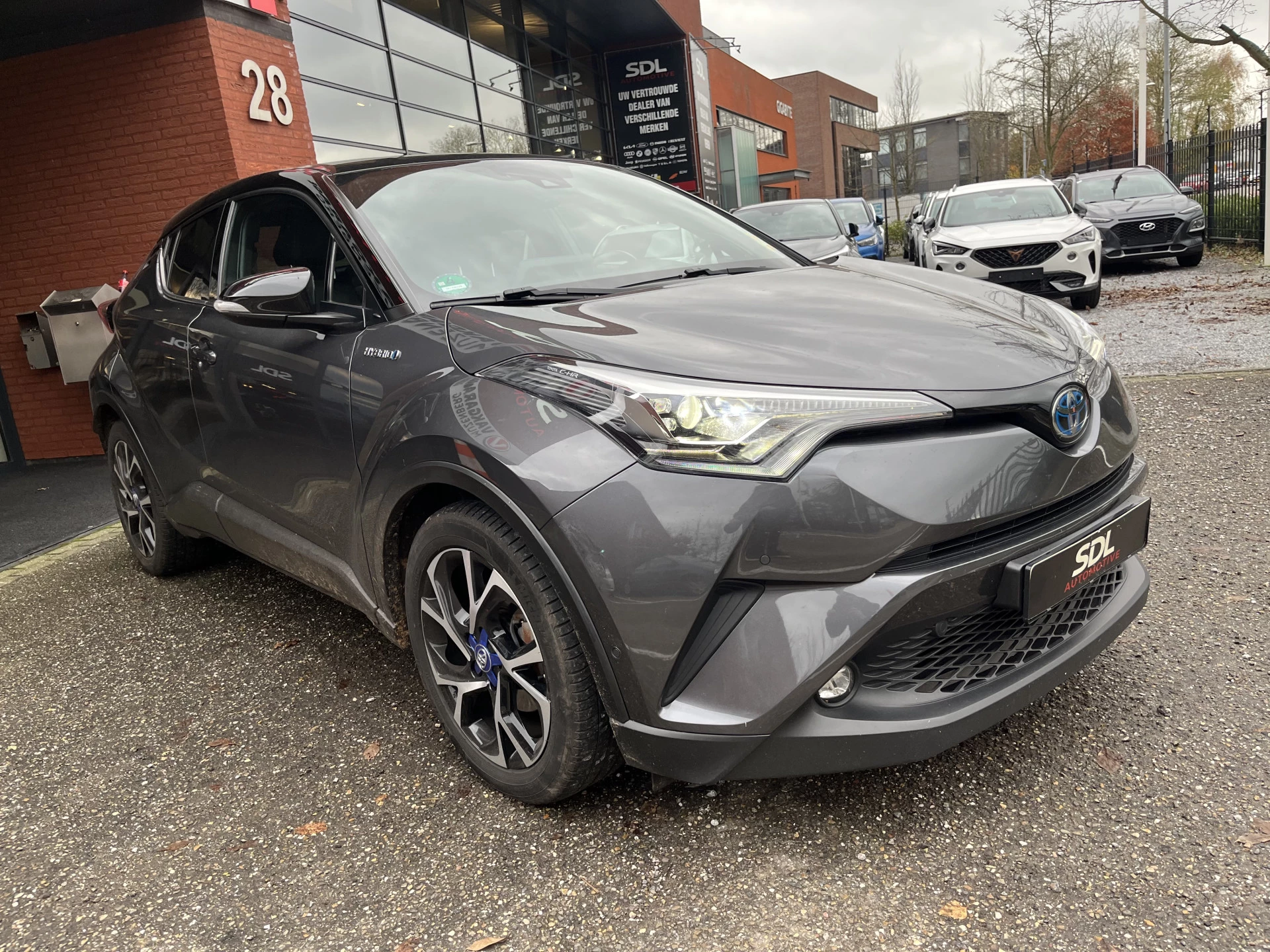 Hoofdafbeelding Toyota C-HR